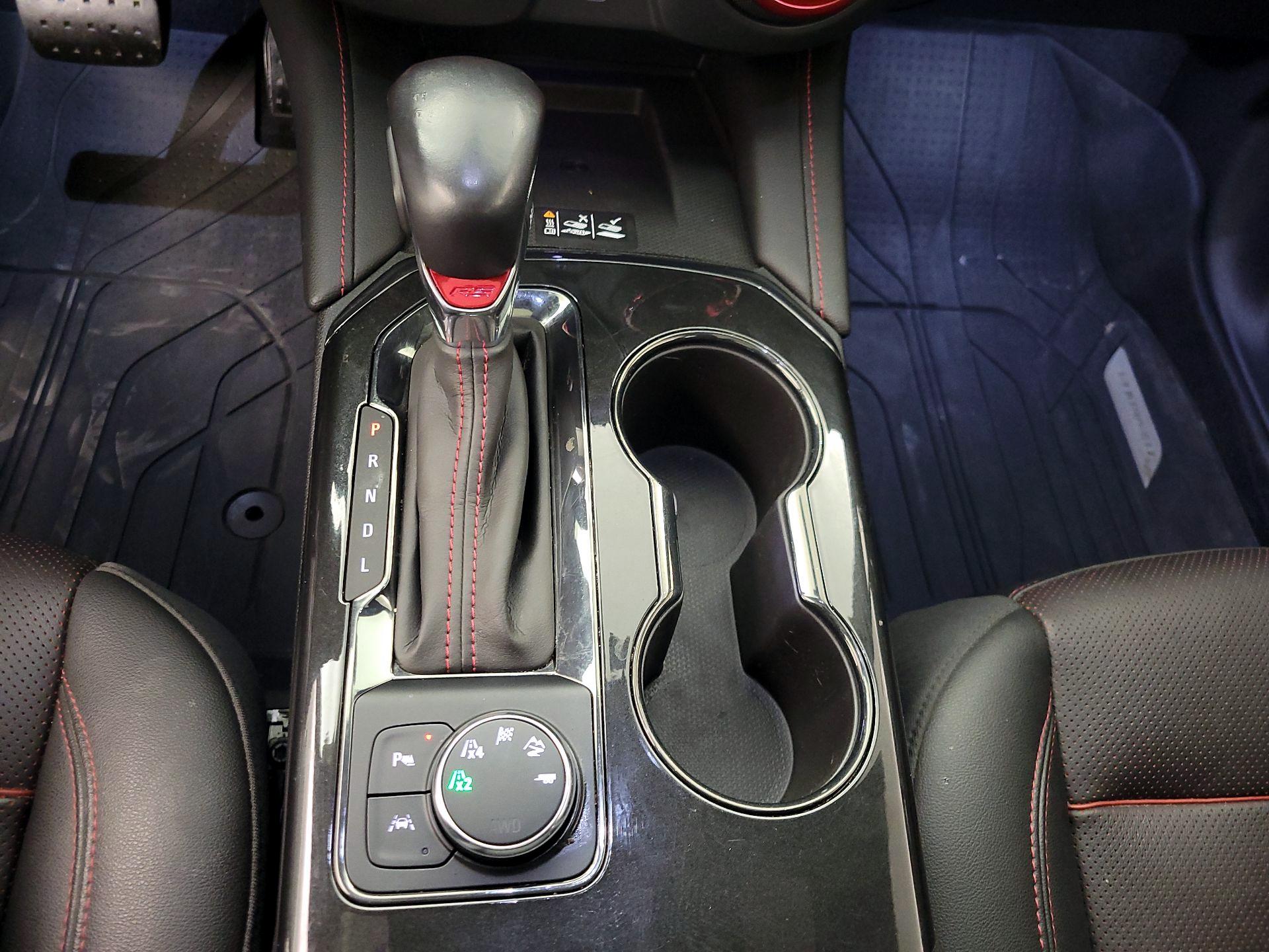 Thumbnail: 2021 Chevrolet Blazer - 18