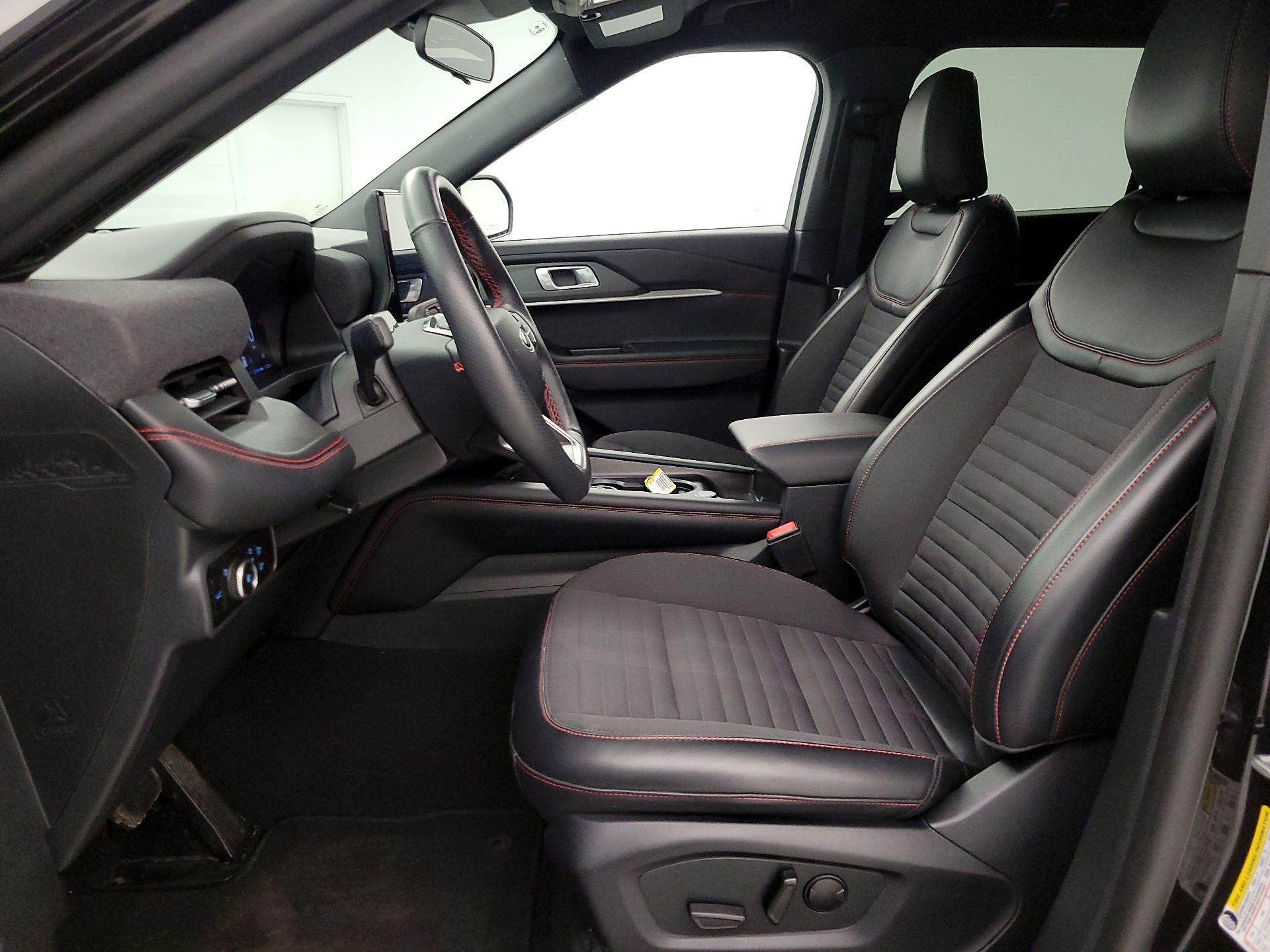 Thumbnail: 2025 Ford Explorer - 11