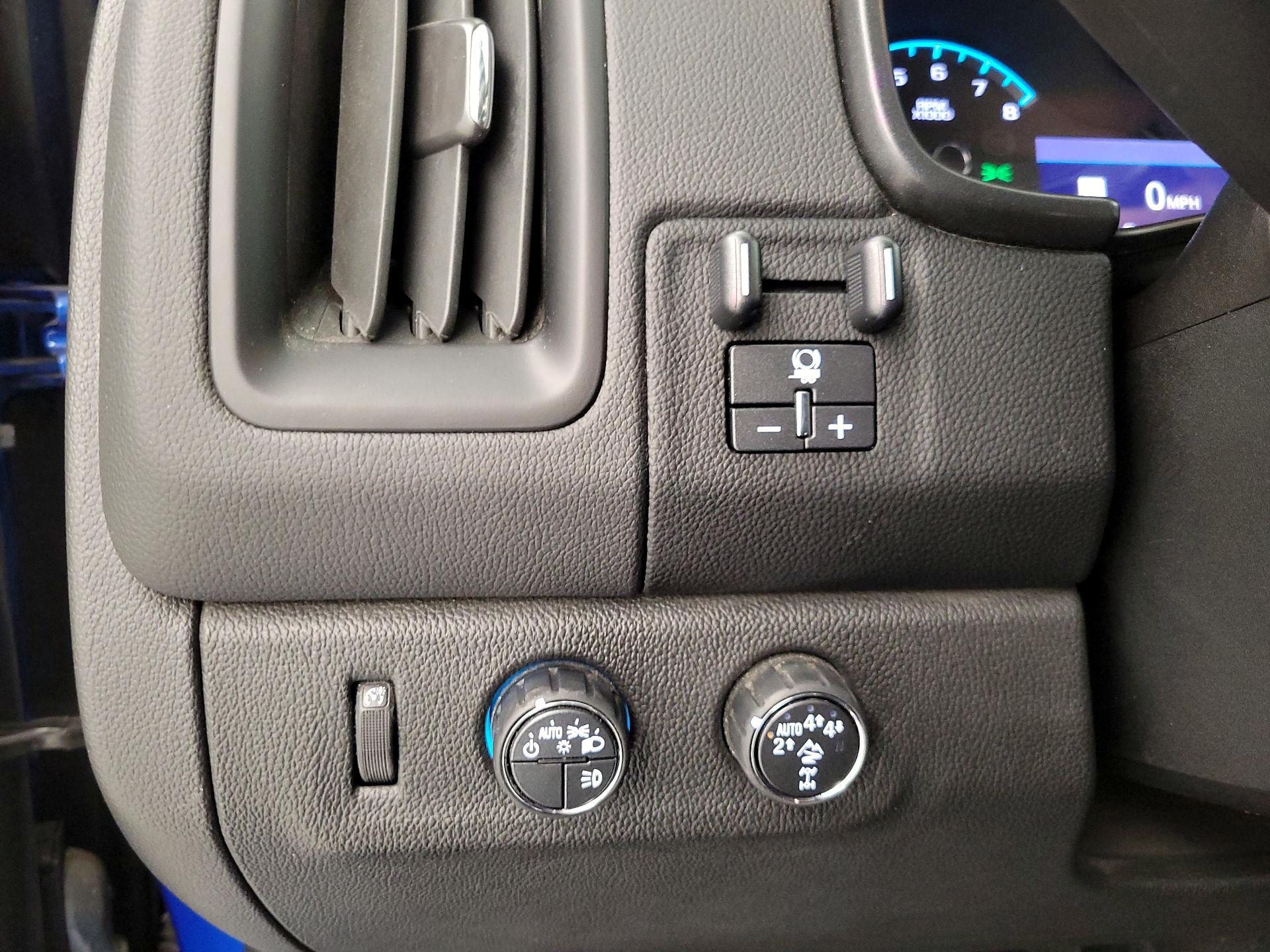 Thumbnail: 2020 Chevrolet Colorado - 13