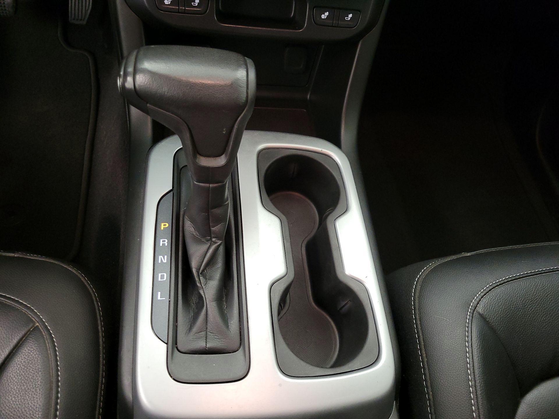 Thumbnail: 2020 Chevrolet Colorado - 18