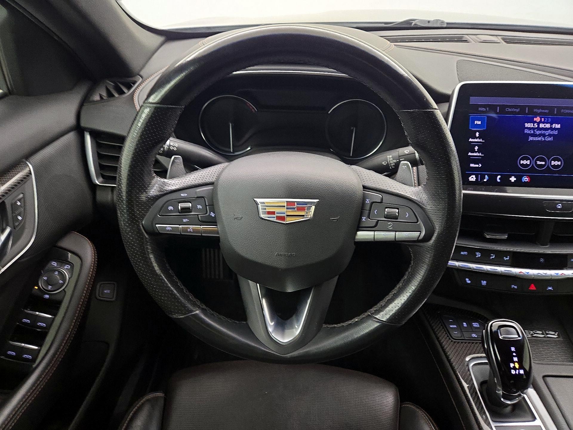 Thumbnail: 2022 Cadillac CT5 - 10