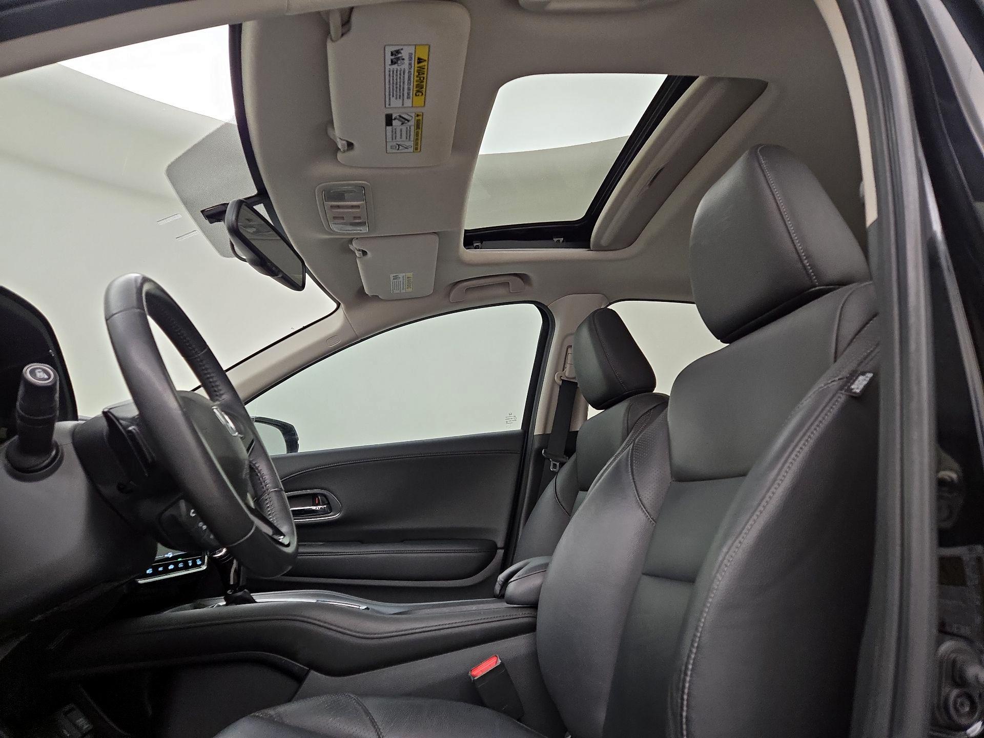 Thumbnail: 2017 Honda HR-V - 19