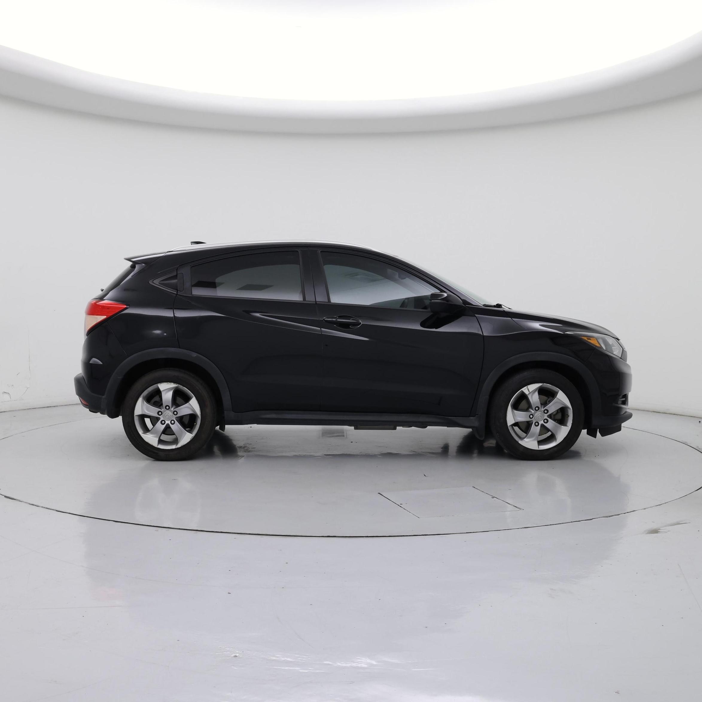 Thumbnail: 2017 Honda HR-V - 7
