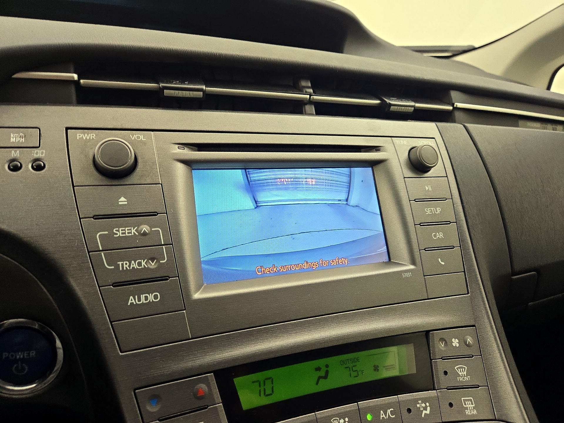 Thumbnail: 2015 Toyota Prius - 14