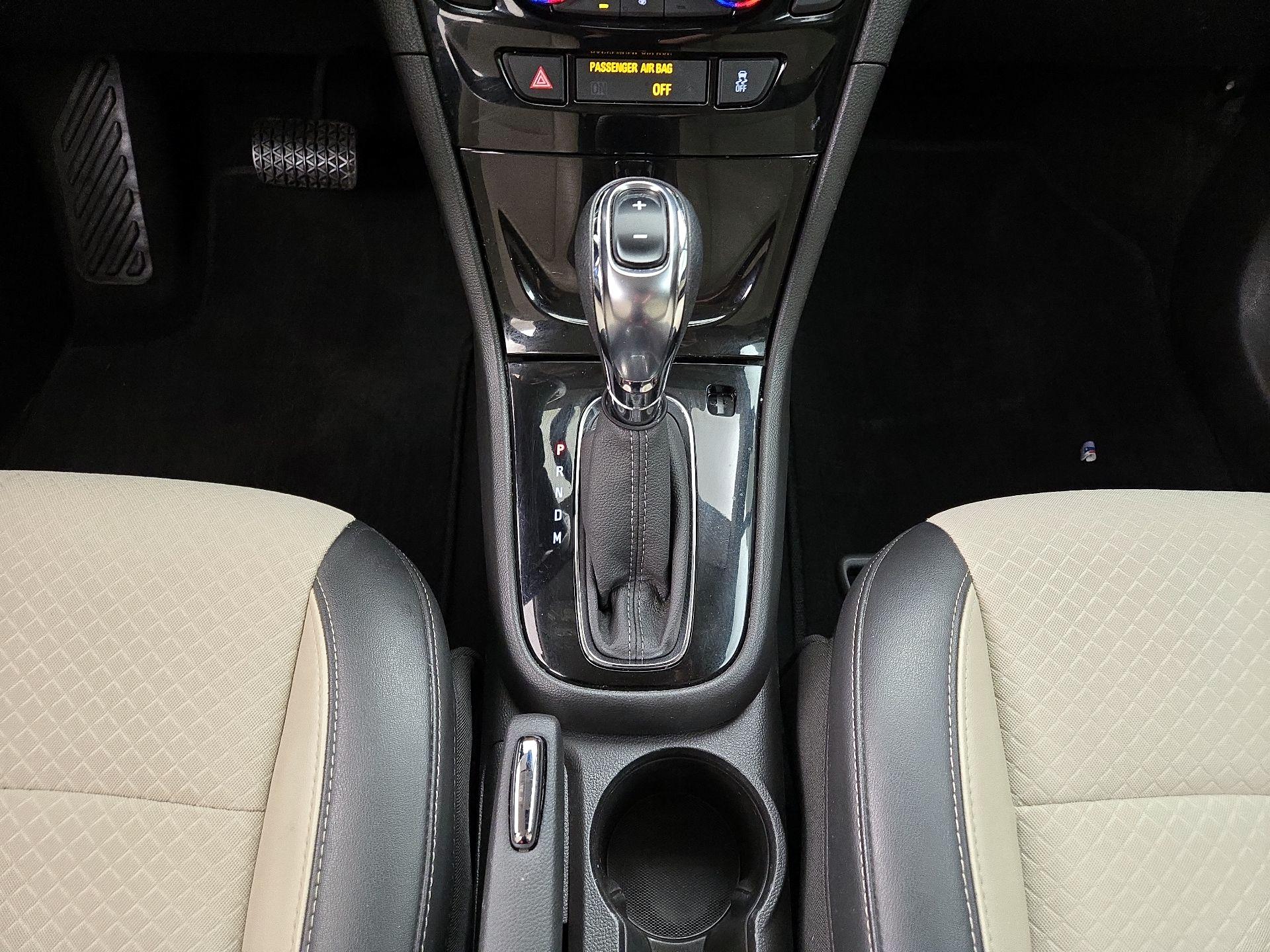 Thumbnail: 2019 Buick Encore - 17