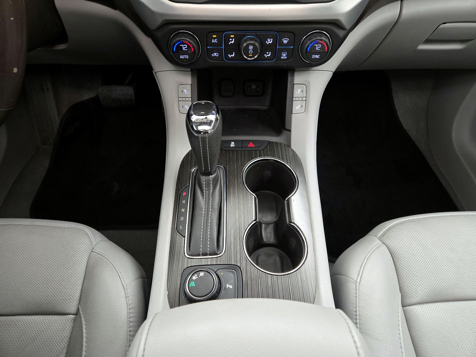 Thumbnail: 2017 GMC Acadia - 17