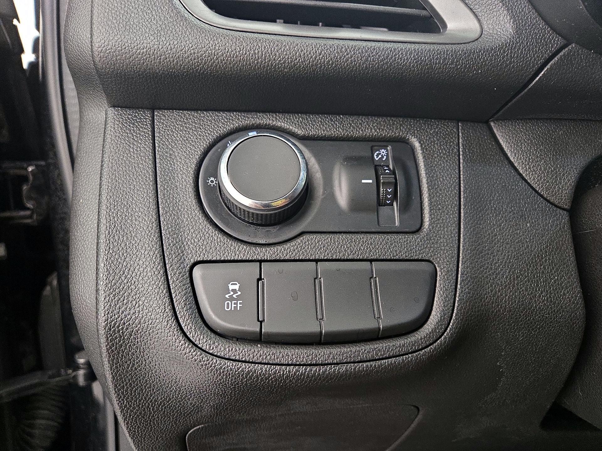 Thumbnail: 2020 Chevrolet Spark - 13