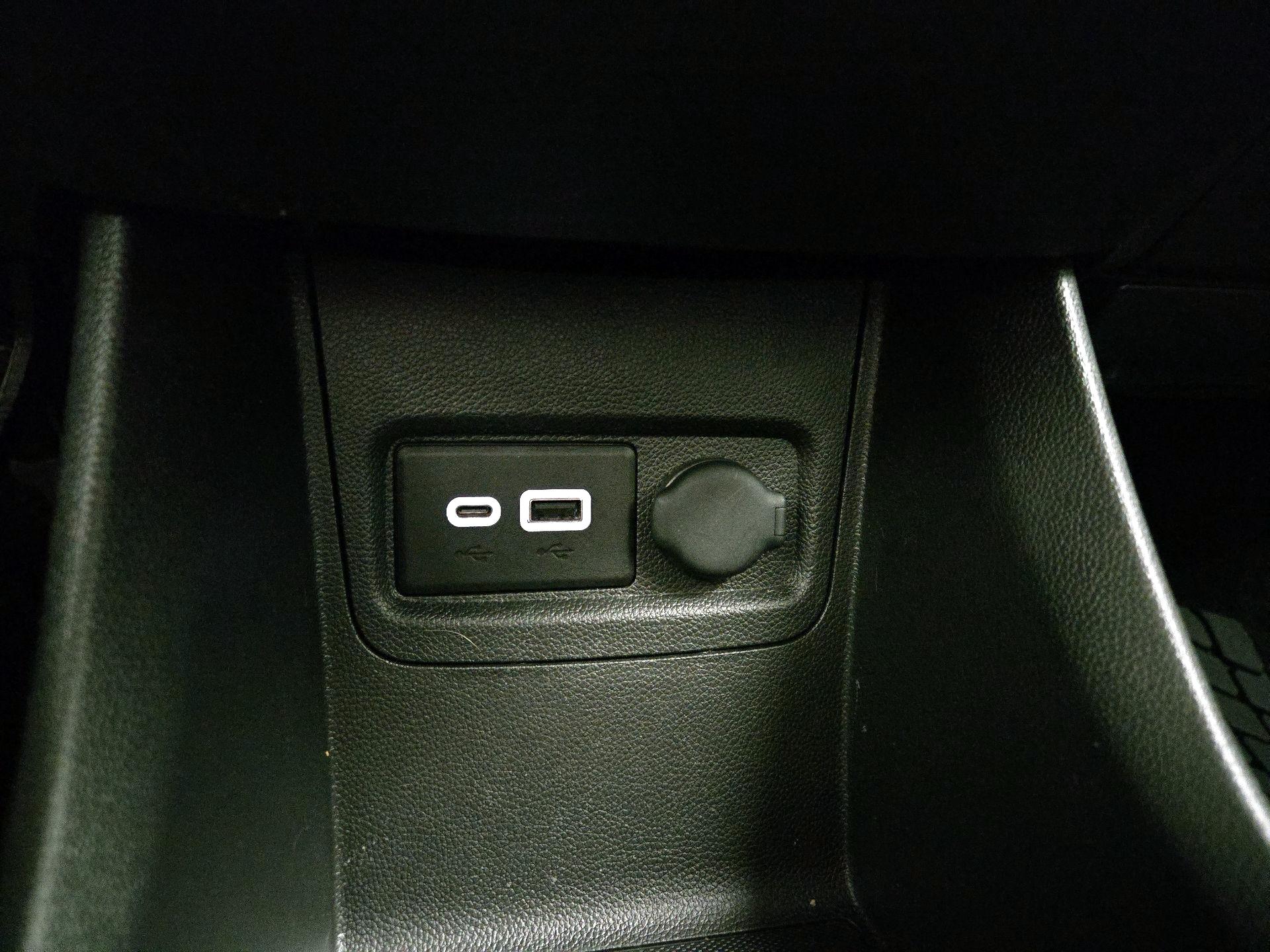 Thumbnail: 2020 Chevrolet Spark - 18