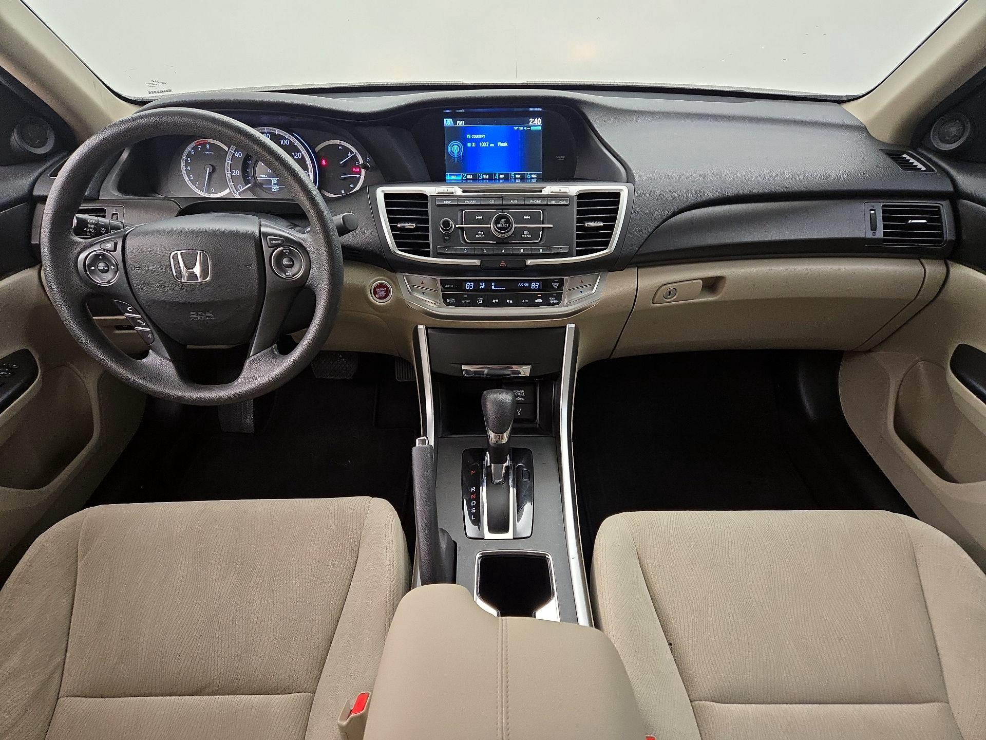 Thumbnail: 2015 Honda Accord - 9