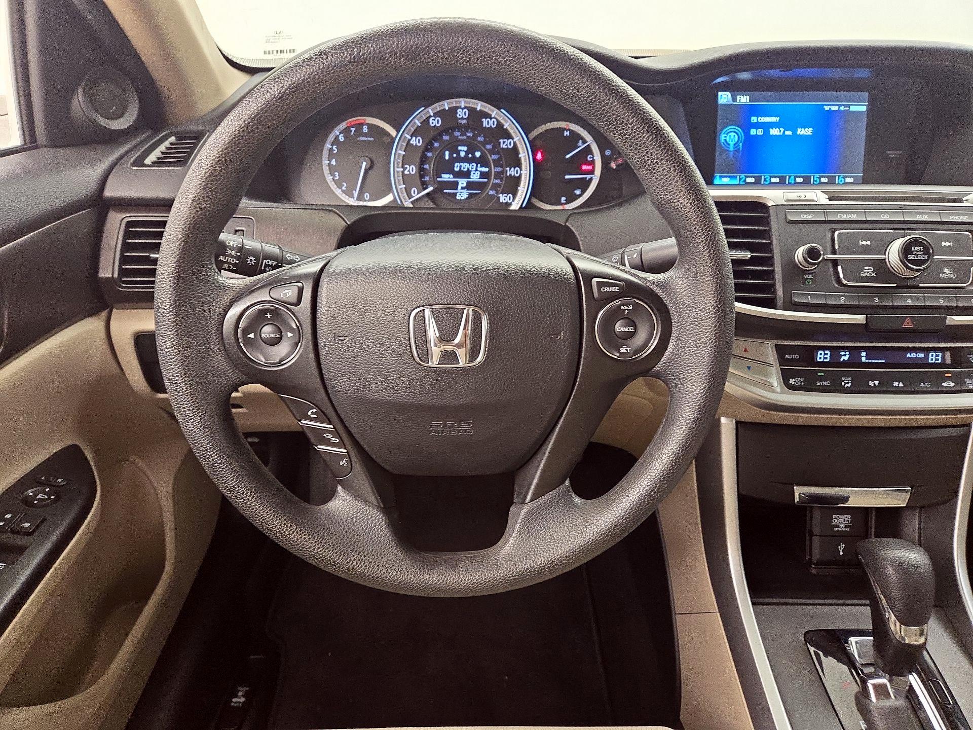 Thumbnail: 2015 Honda Accord - 10