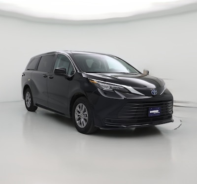2024 Toyota Sienna LE
