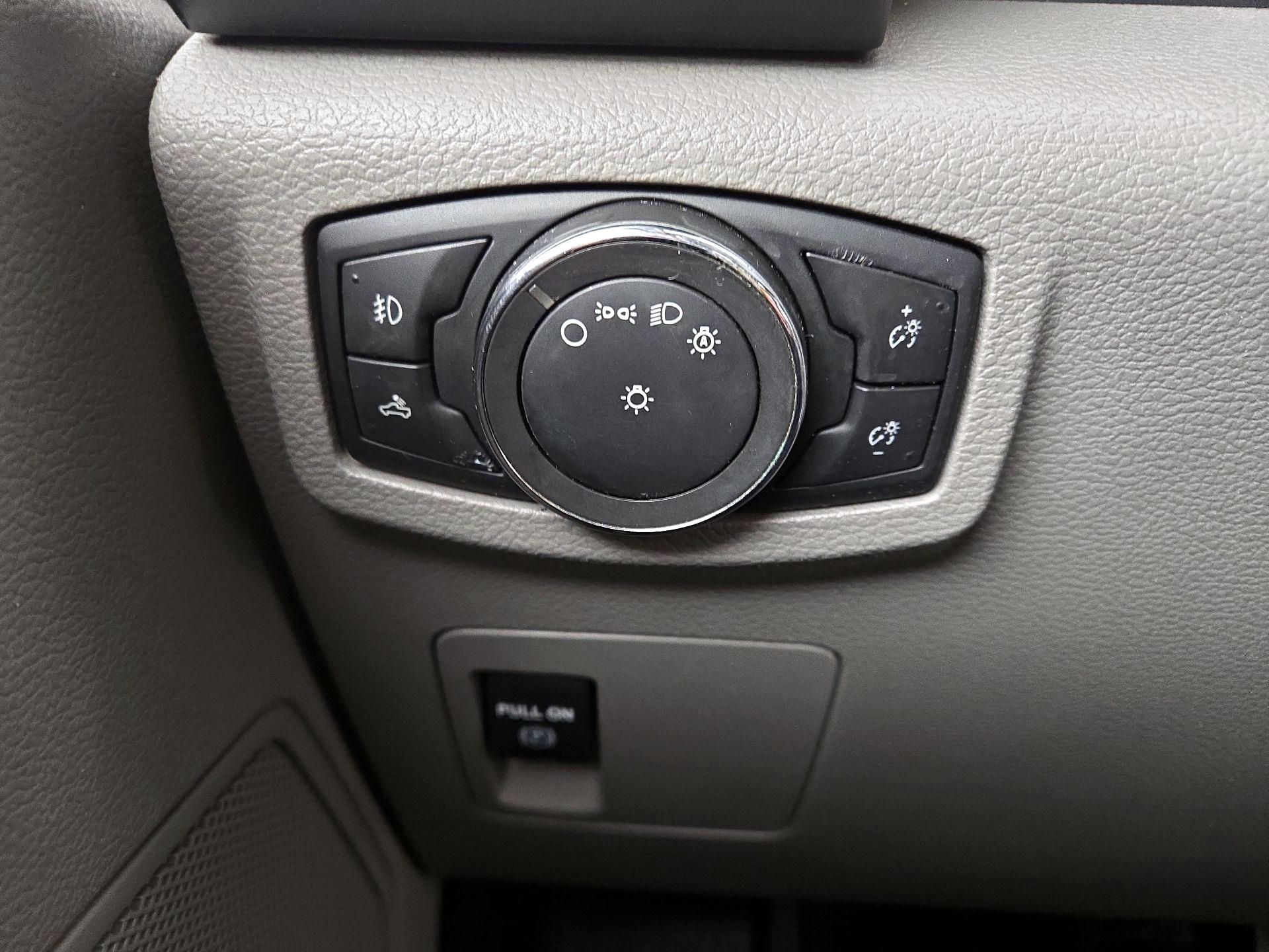 Thumbnail: 2019 Ford F-150 - 13