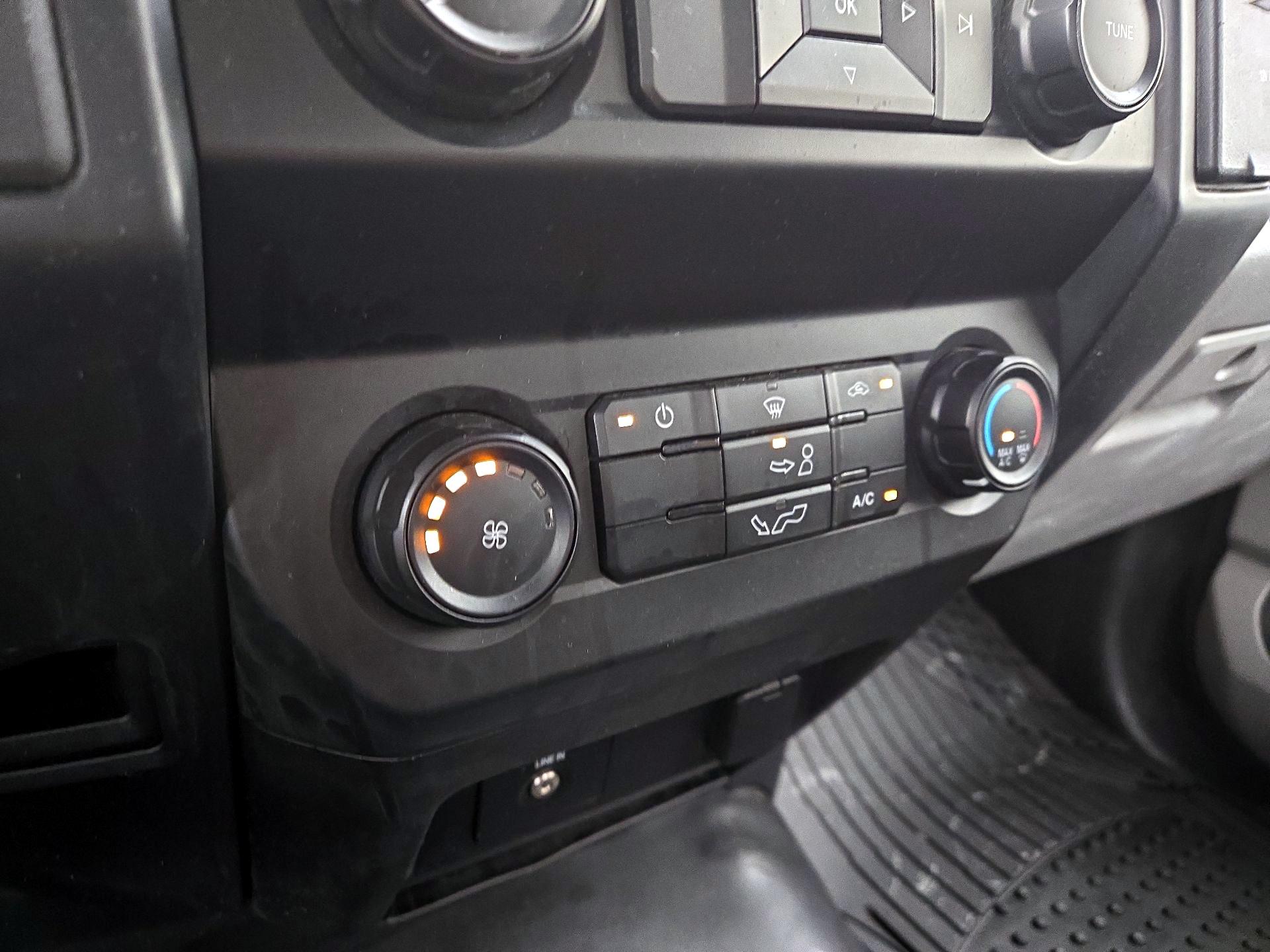 Thumbnail: 2019 Ford F-150 - 16