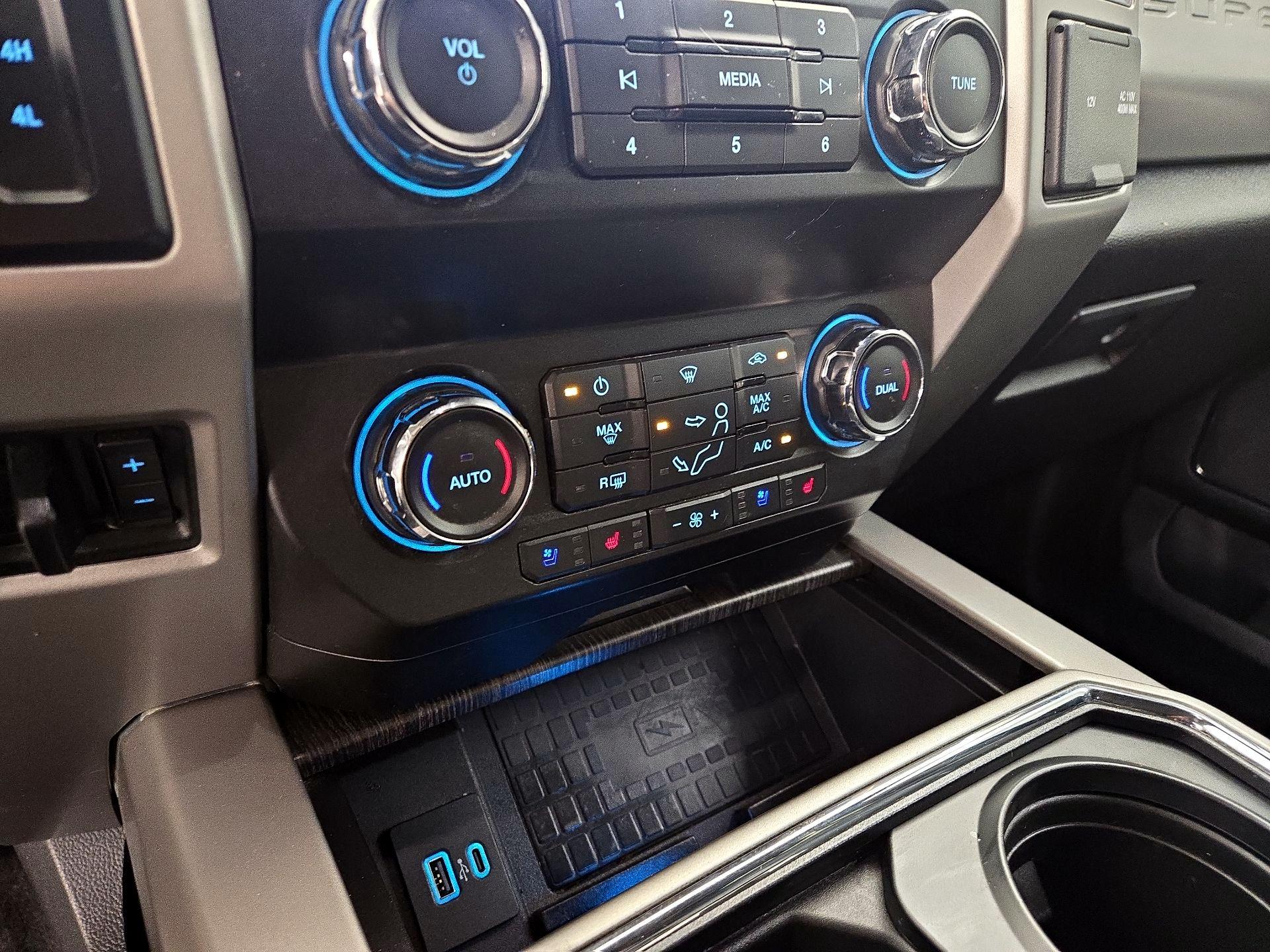 Thumbnail: 2020 Ford F-350 - 17