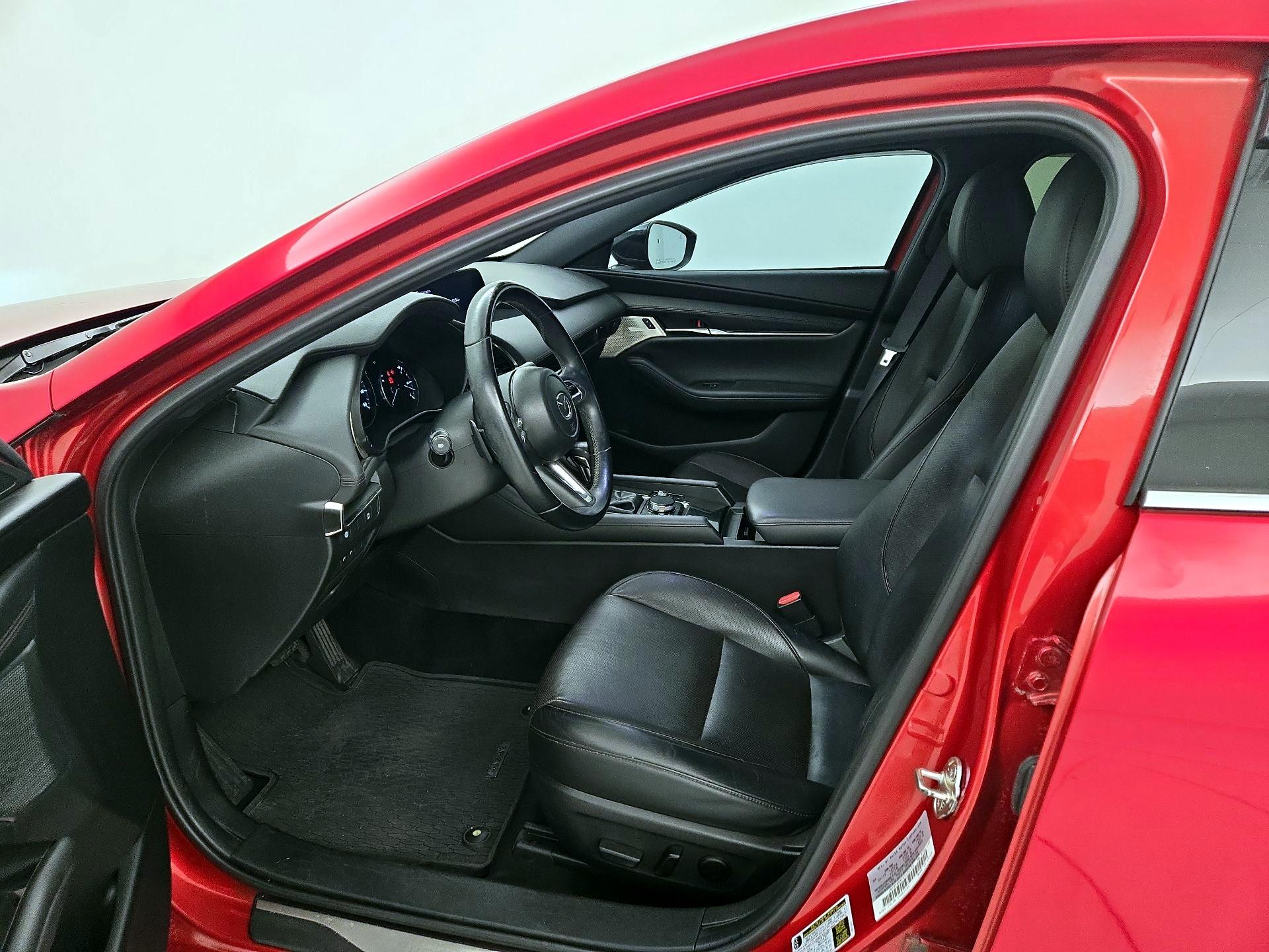 Thumbnail: 2019 Mazda Mazda3 - 11