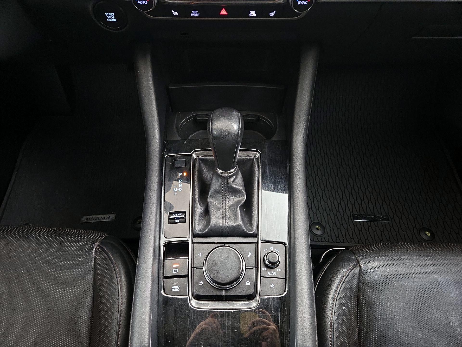 Thumbnail: 2019 Mazda Mazda3 - 17