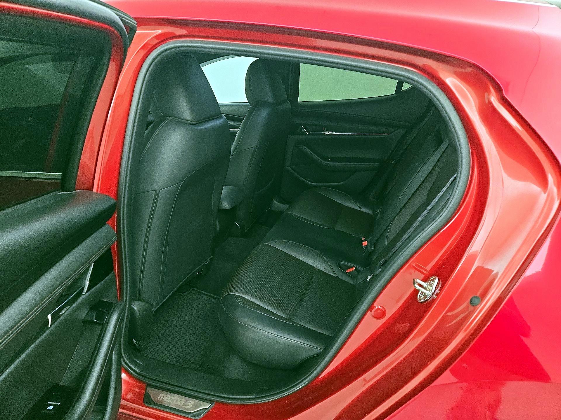 Thumbnail: 2019 Mazda Mazda3 - 20