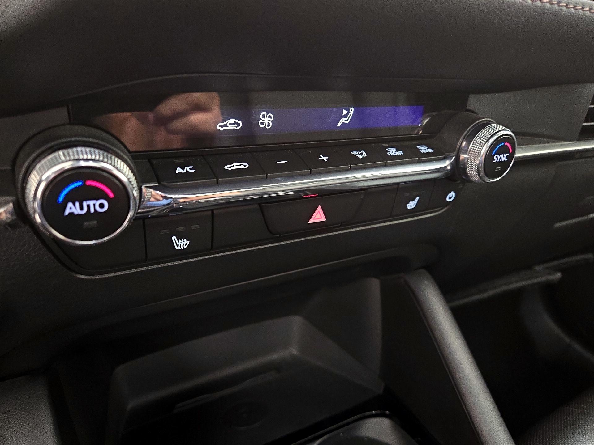 Thumbnail: 2024 Mazda Mazda3 - 17