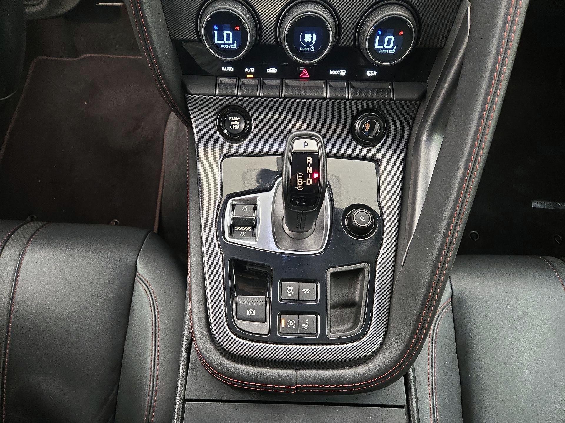 Thumbnail: 2017 Jaguar F-Type - 18