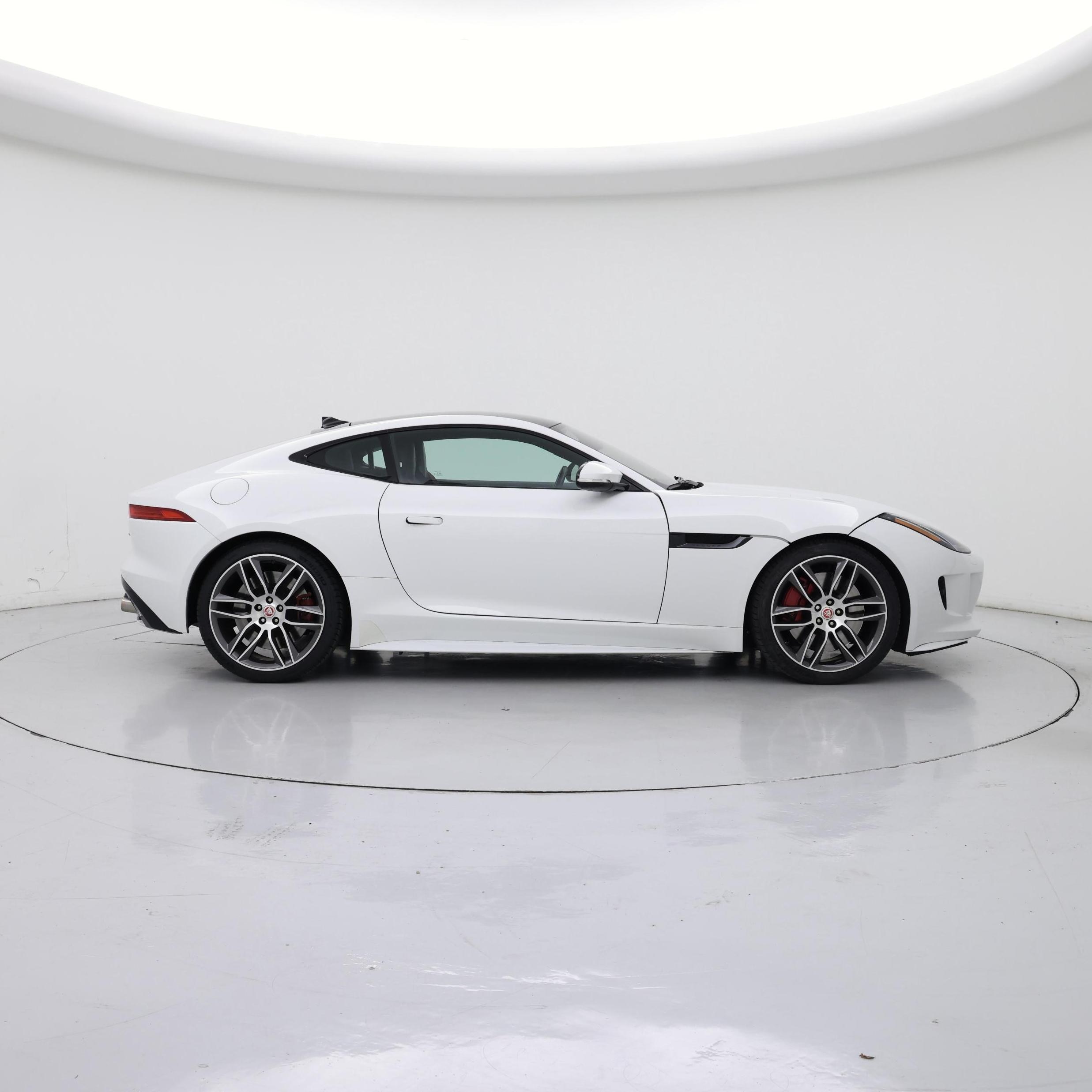 Thumbnail: 2017 Jaguar F-Type - 7