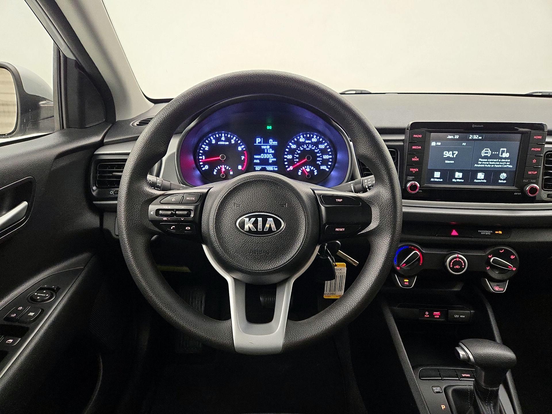 Thumbnail: 2020 Kia Rio - 10