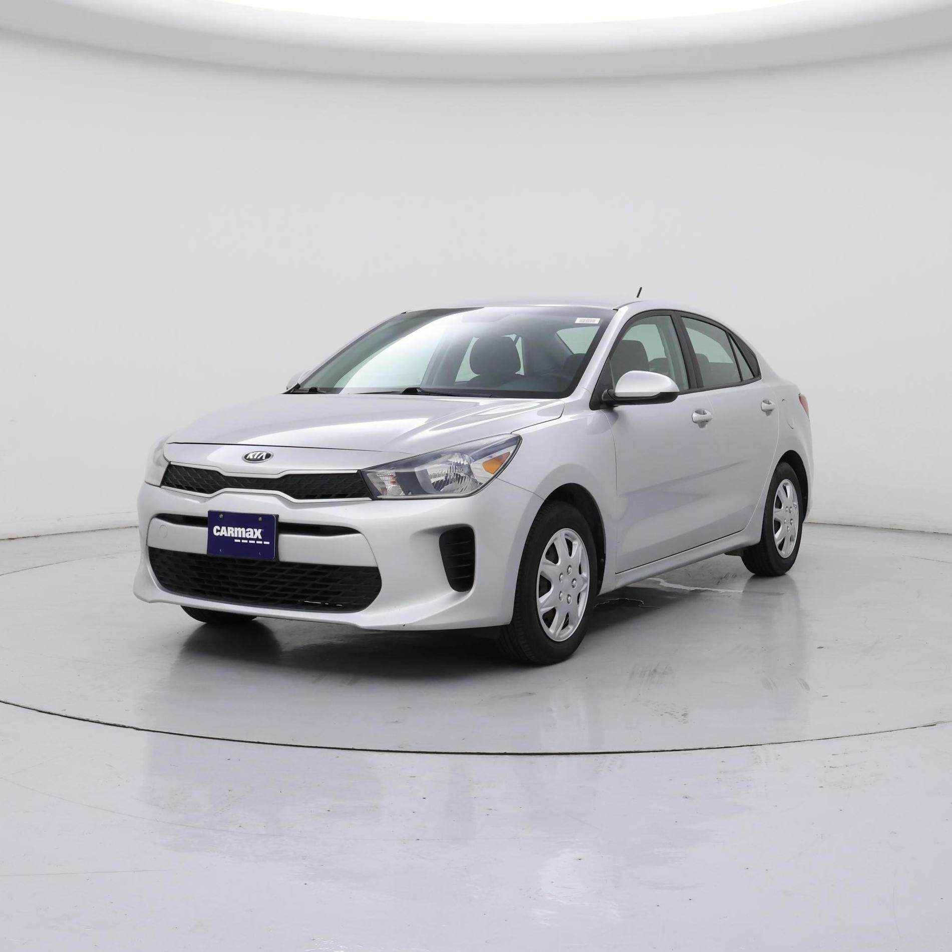 Thumbnail: 2020 Kia Rio - 4