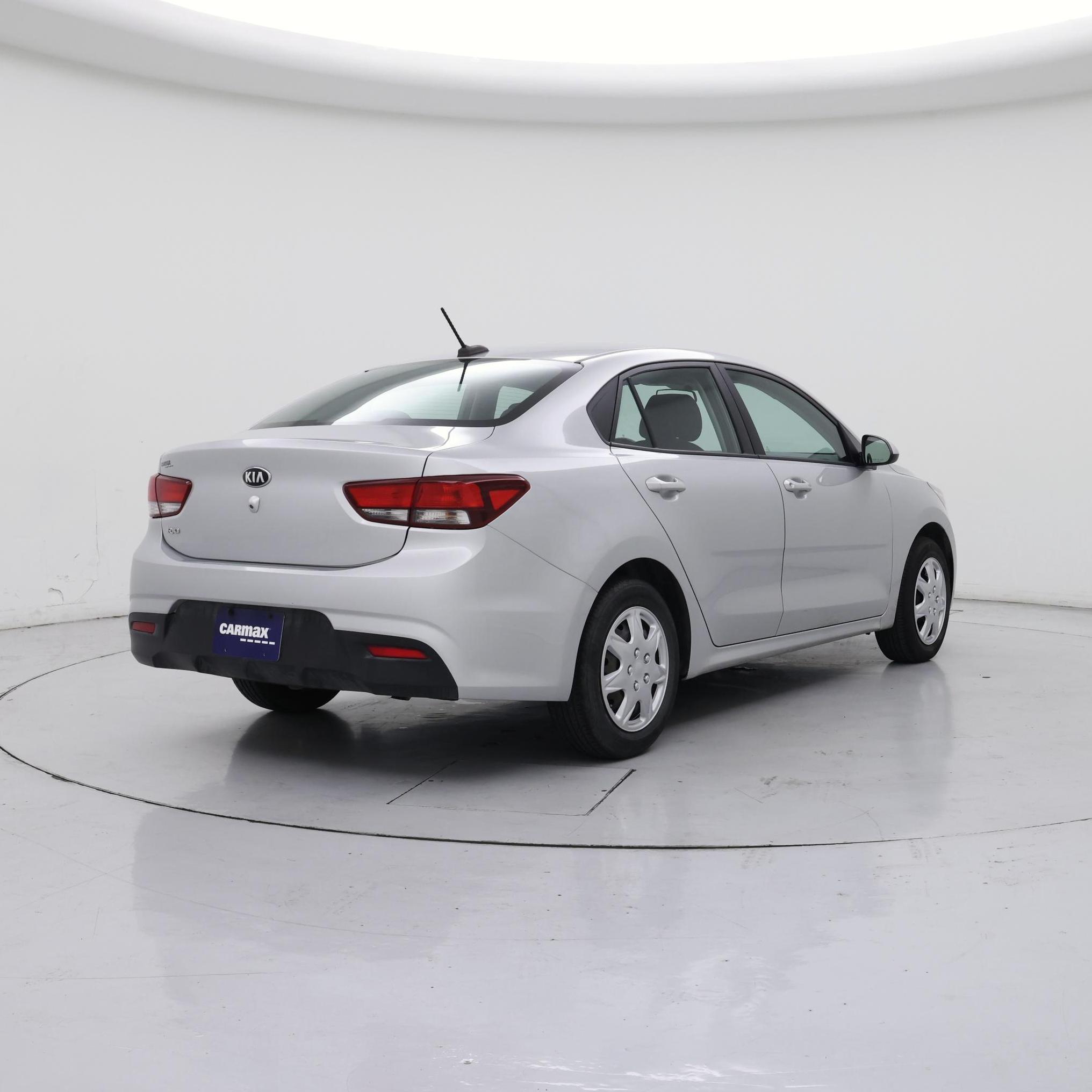 Thumbnail: 2020 Kia Rio - 8