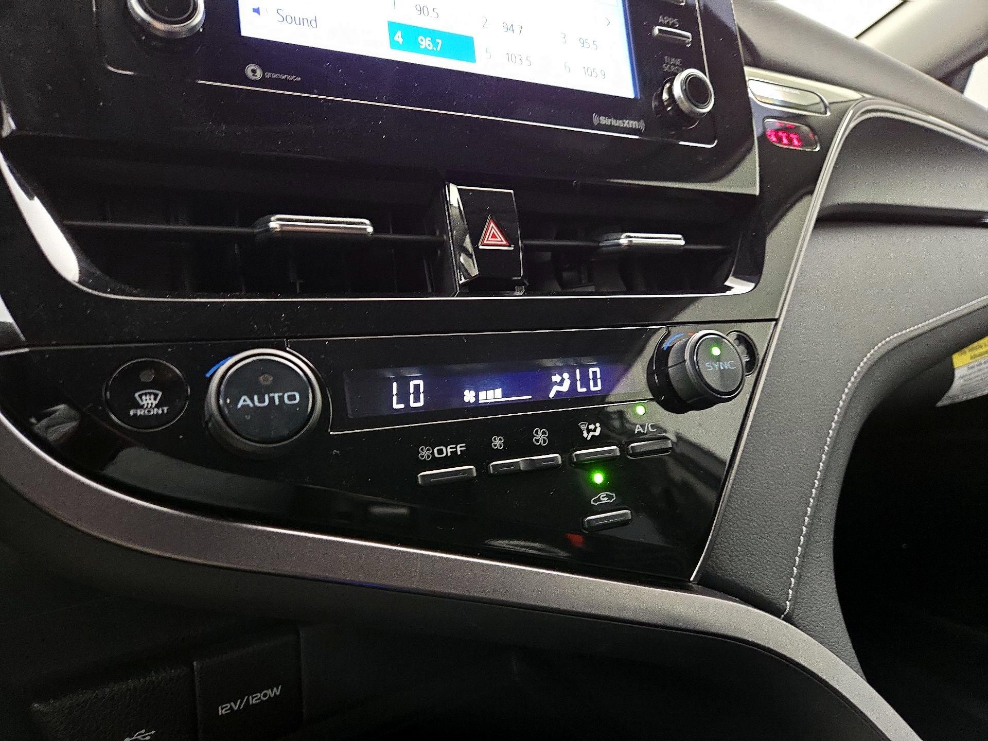 Thumbnail: 2023 Toyota Camry - 16