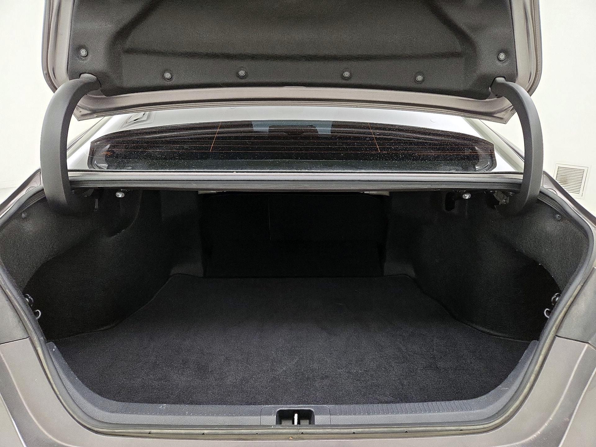 Thumbnail: 2023 Toyota Camry - 20