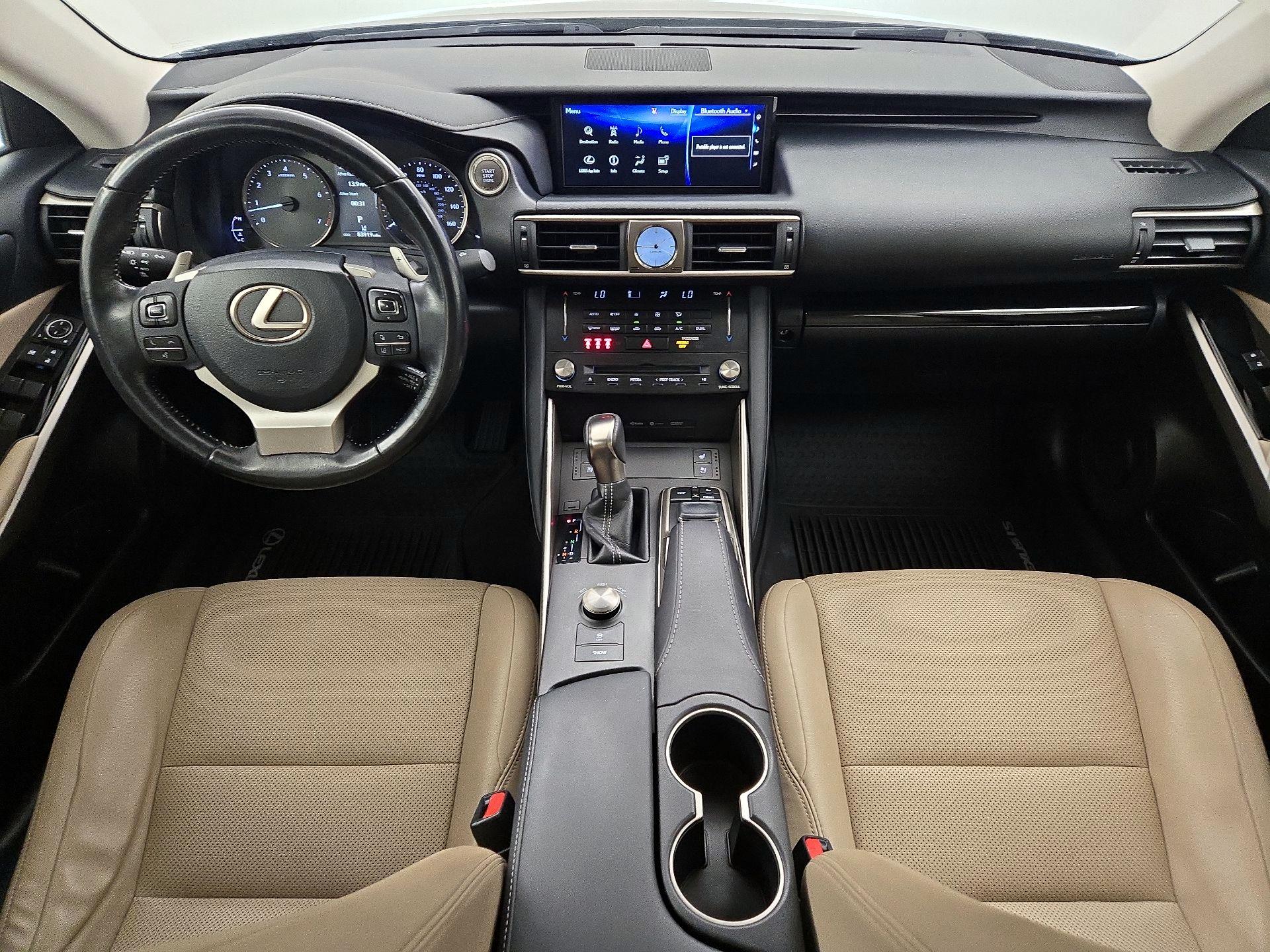 Thumbnail: 2017 Lexus IS - 9