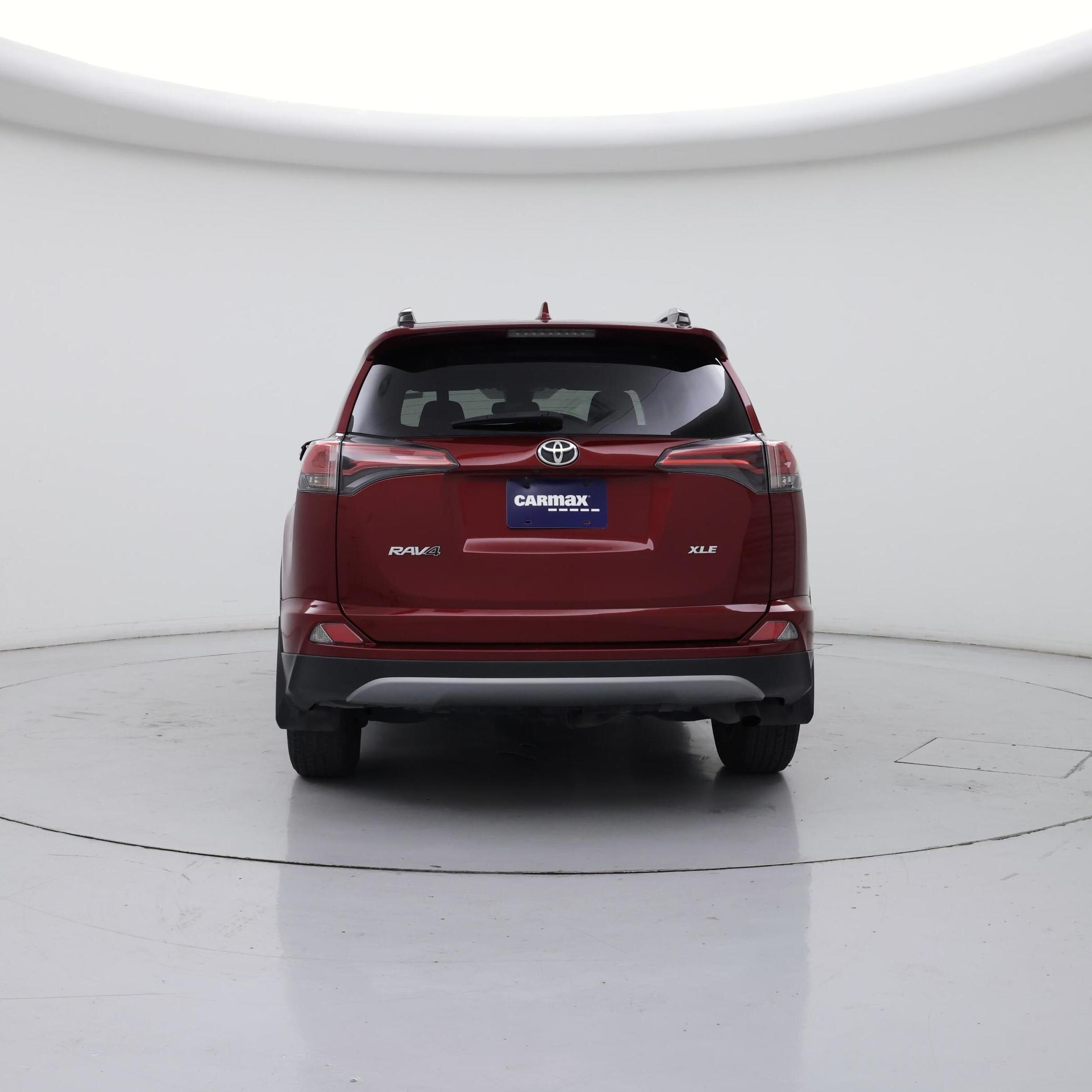 Thumbnail: 2018 Toyota RAV4 - 6