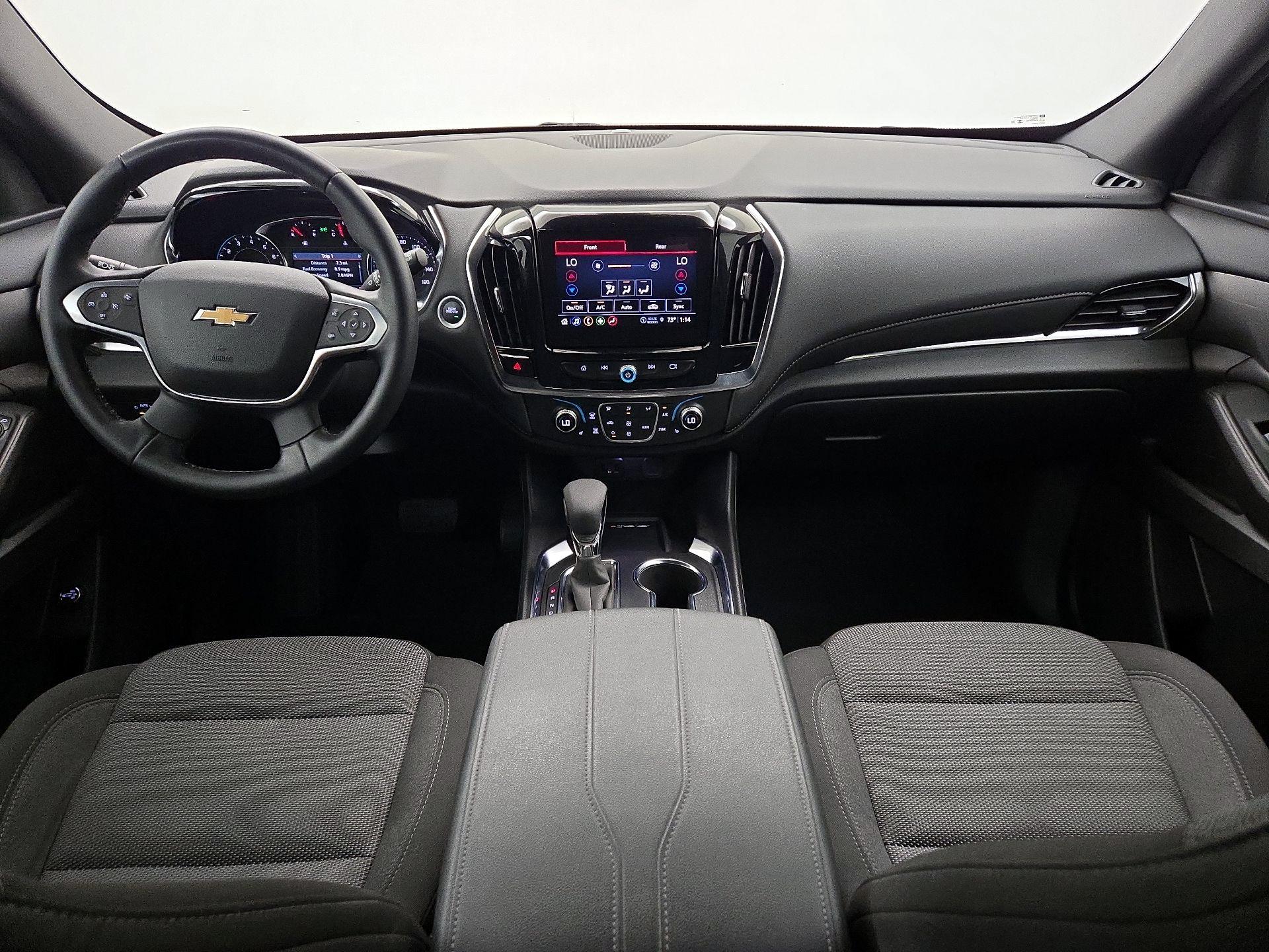 Thumbnail: 2023 Chevrolet Traverse - 9