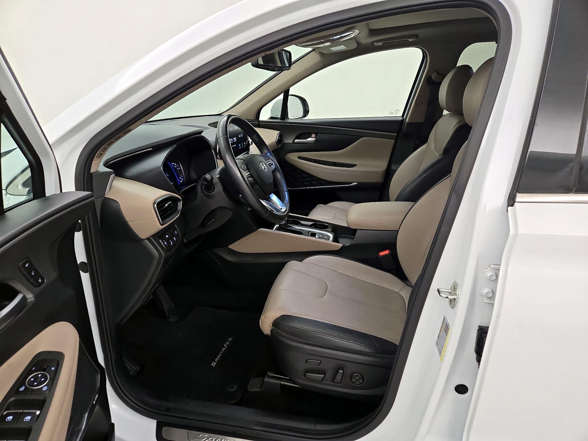 Thumbnail: 2020 Hyundai Santa Fe - 11