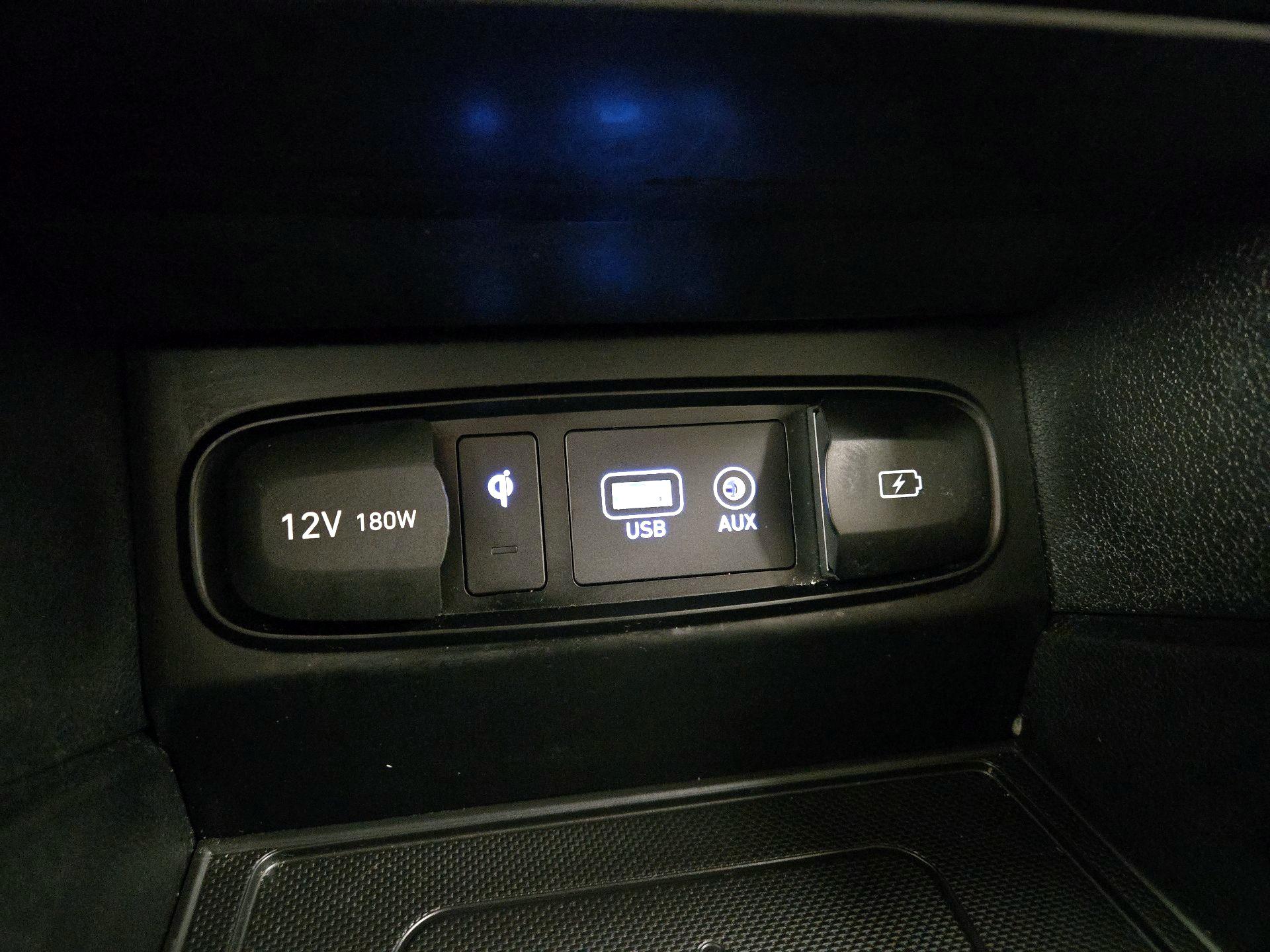 Thumbnail: 2020 Hyundai Santa Fe - 18