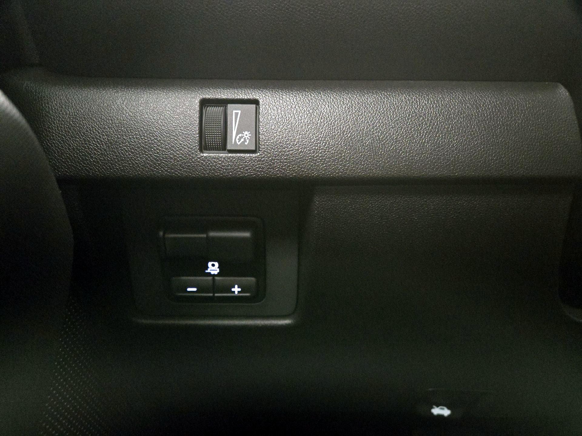 Thumbnail: 2026 Chevrolet Colorado - 13