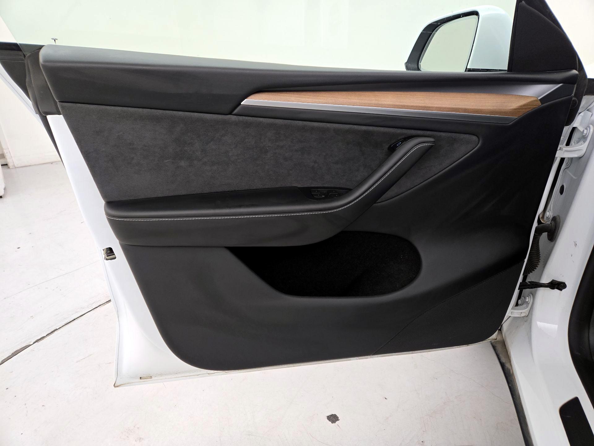 Thumbnail: 2024 Tesla Model Y - 12