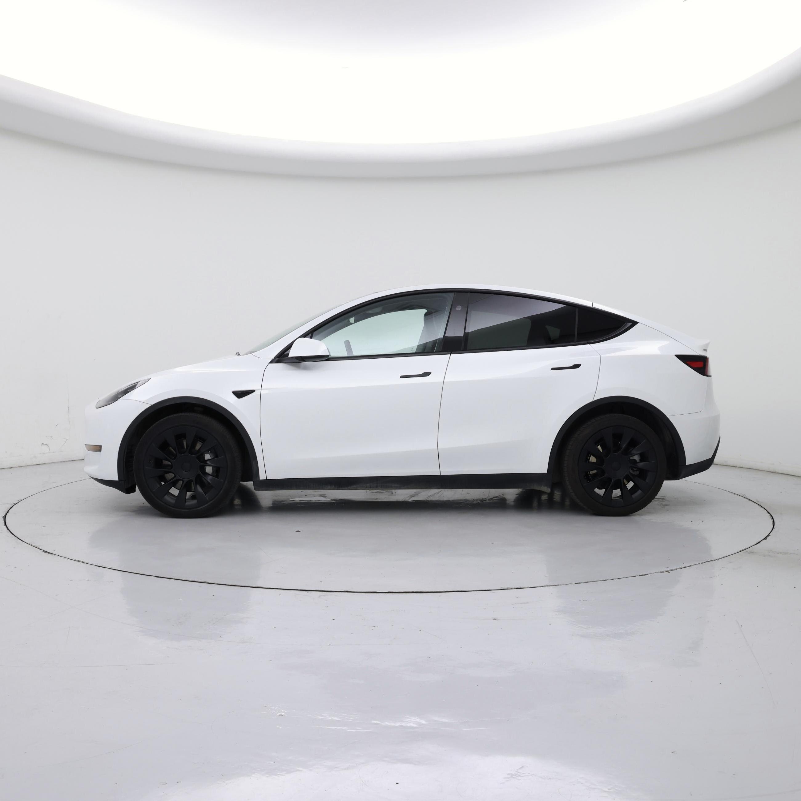 Thumbnail: 2024 Tesla Model Y - 3