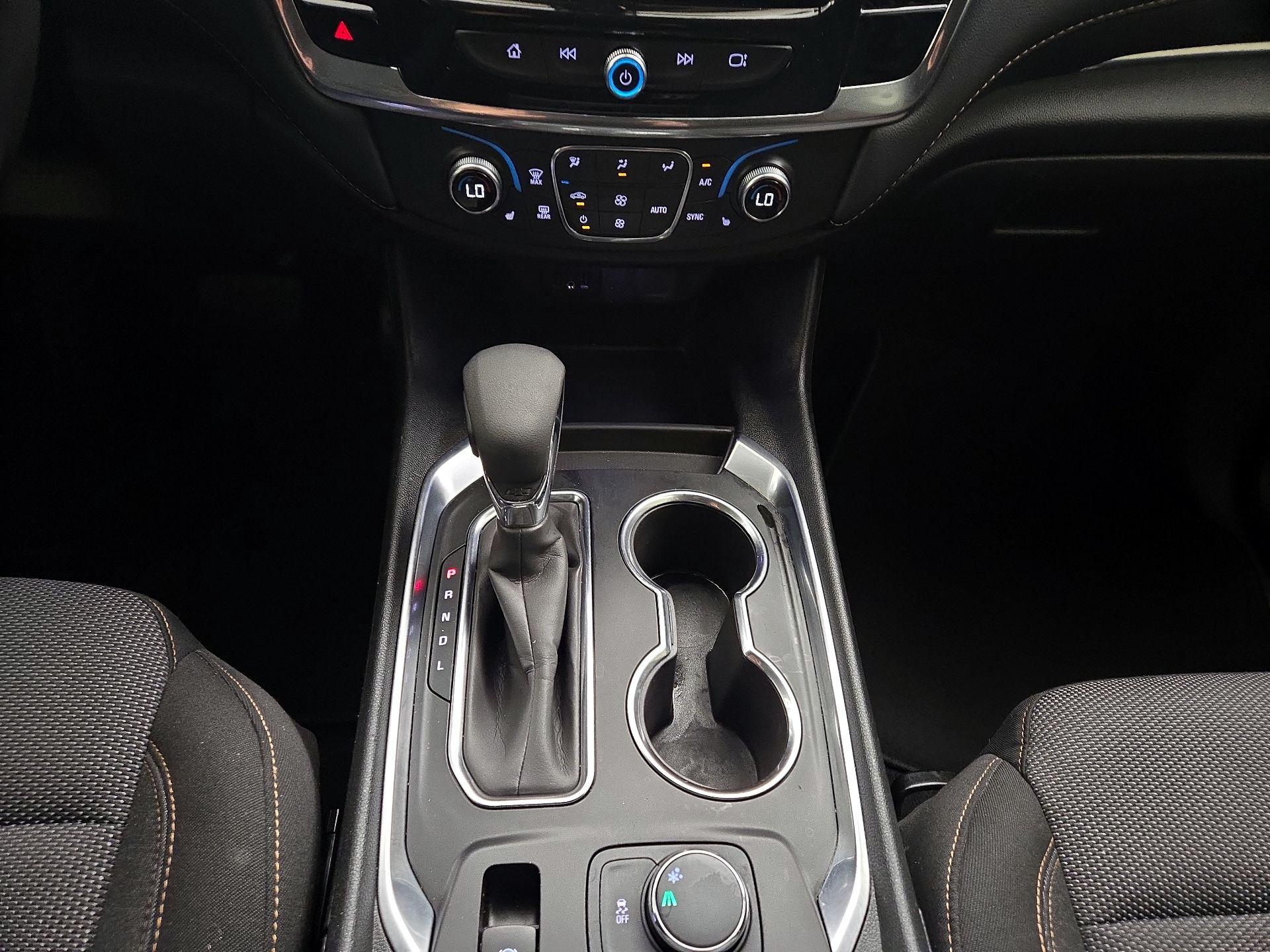 Thumbnail: 2021 Chevrolet Traverse - 17