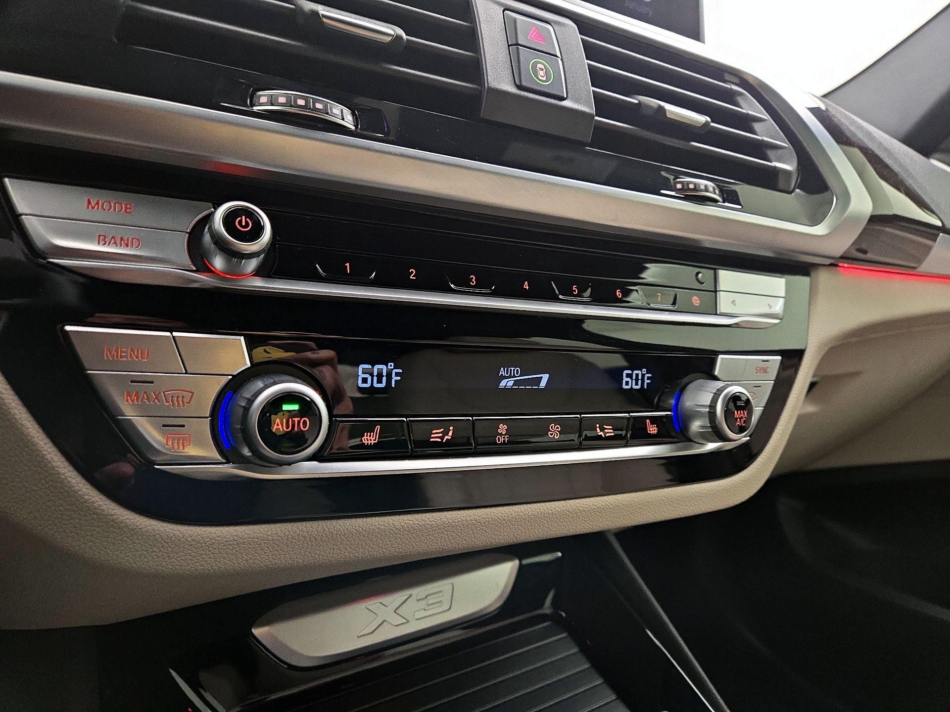 Thumbnail: 2021 BMW X3 - 17