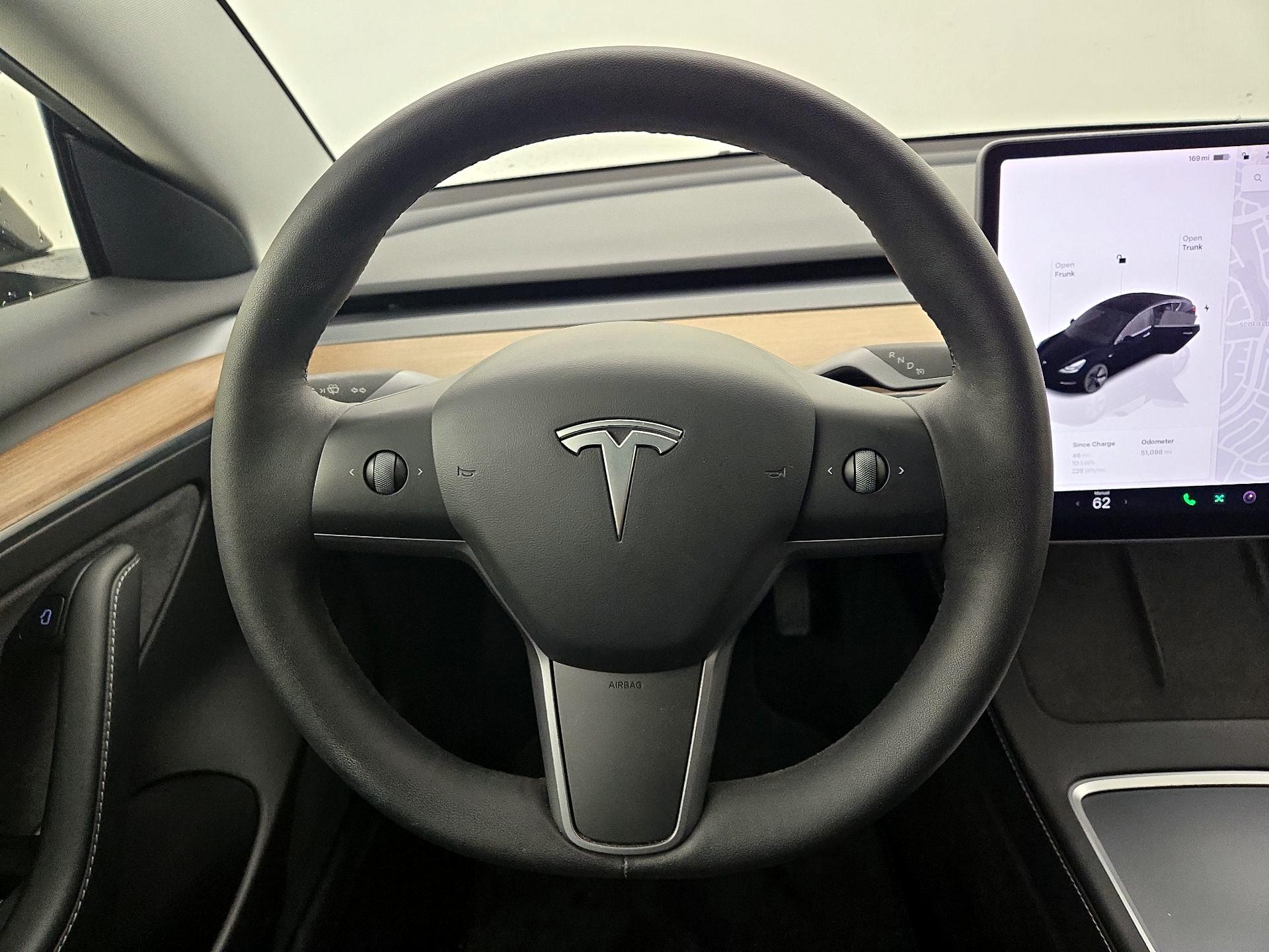 Thumbnail: 2022 Tesla Model 3 - 10