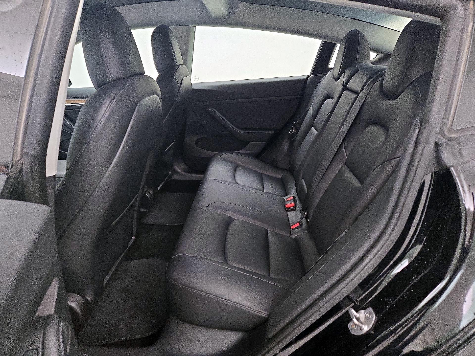 Thumbnail: 2022 Tesla Model 3 - 20