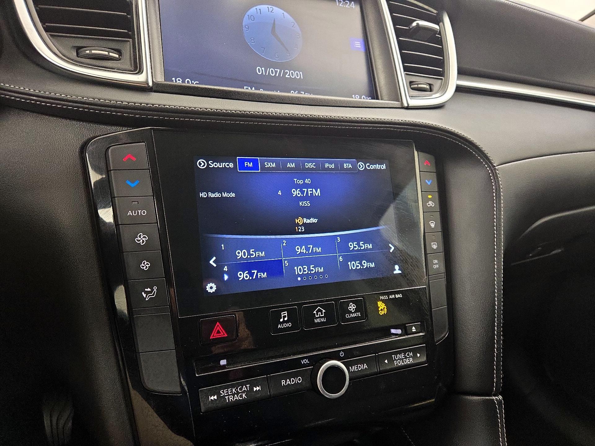 Thumbnail: 2019 INFINITI QX50 - 15