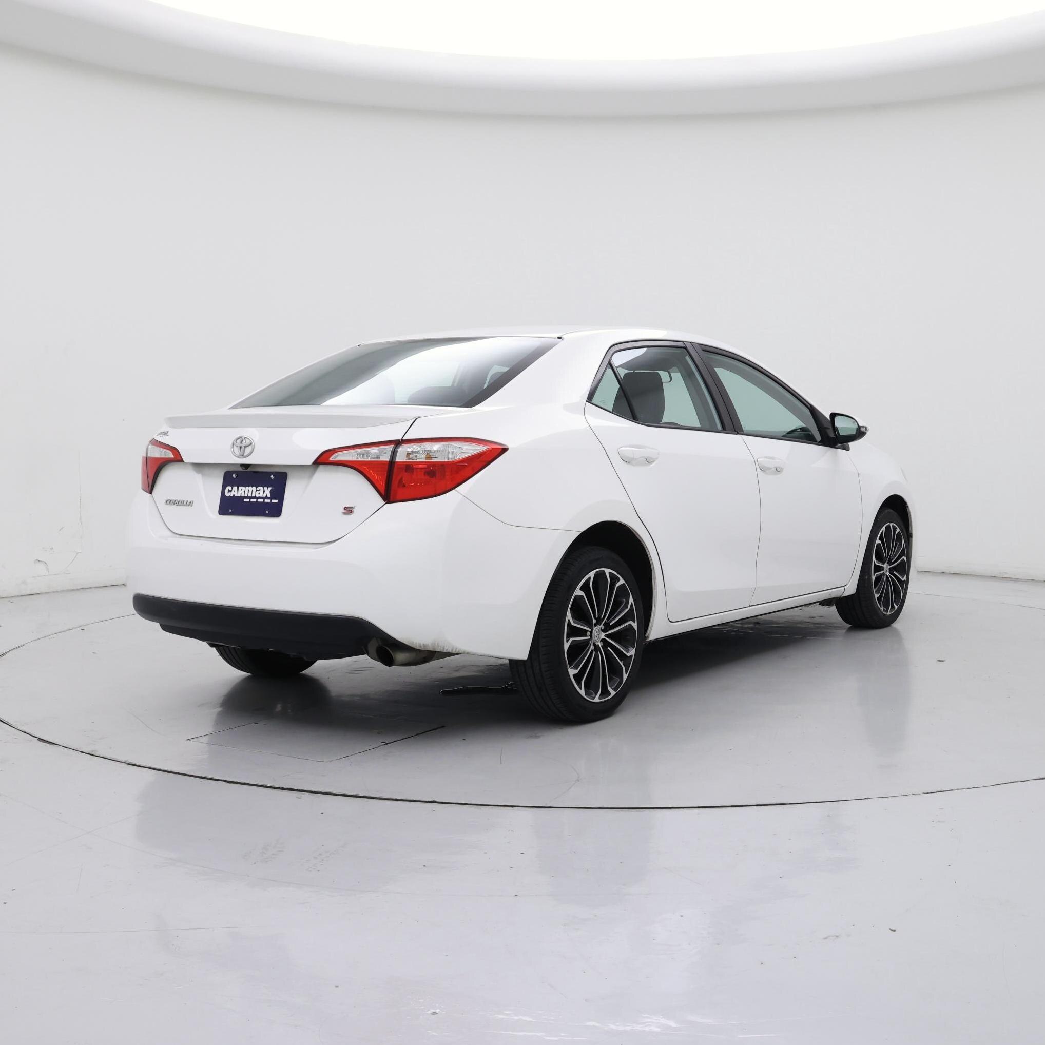 Thumbnail: 2015 Toyota Corolla - 8