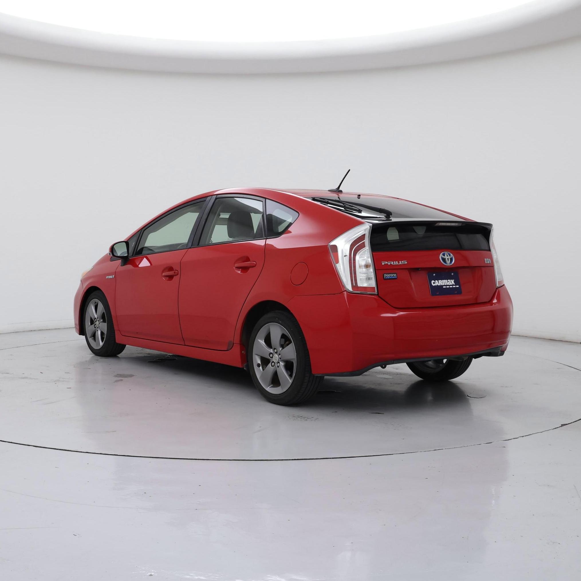 Thumbnail: 2015 Toyota Prius - 2