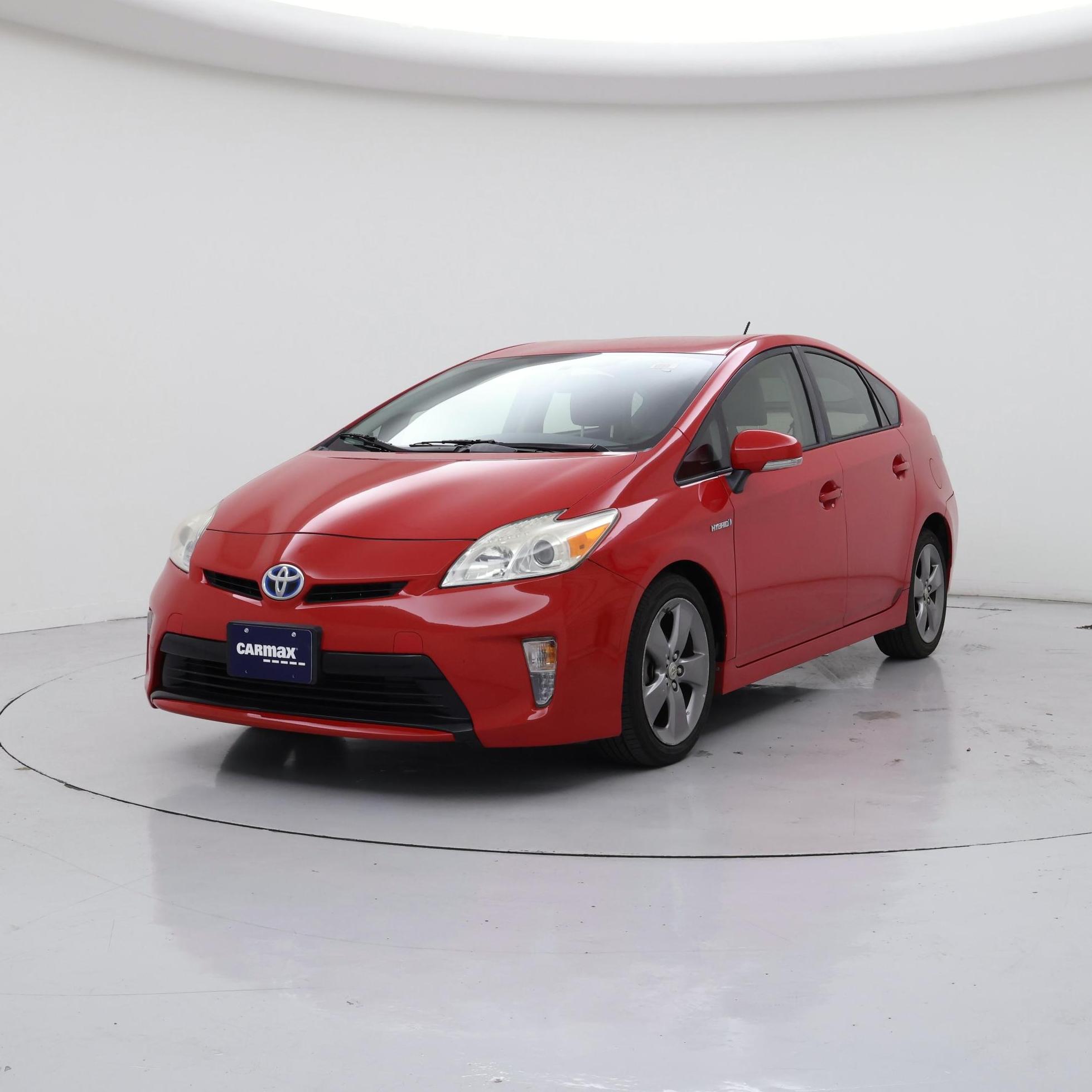 Thumbnail: 2015 Toyota Prius - 4