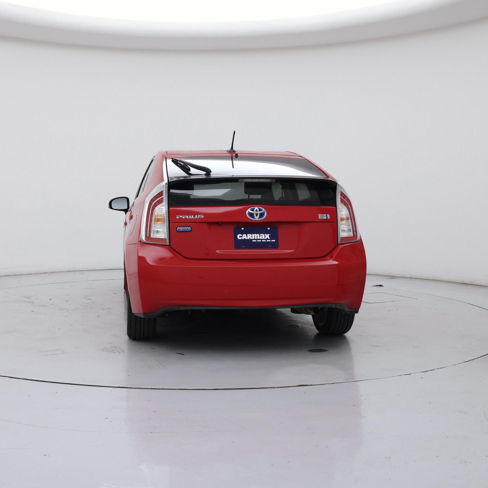 Thumbnail: 2015 Toyota Prius - 6