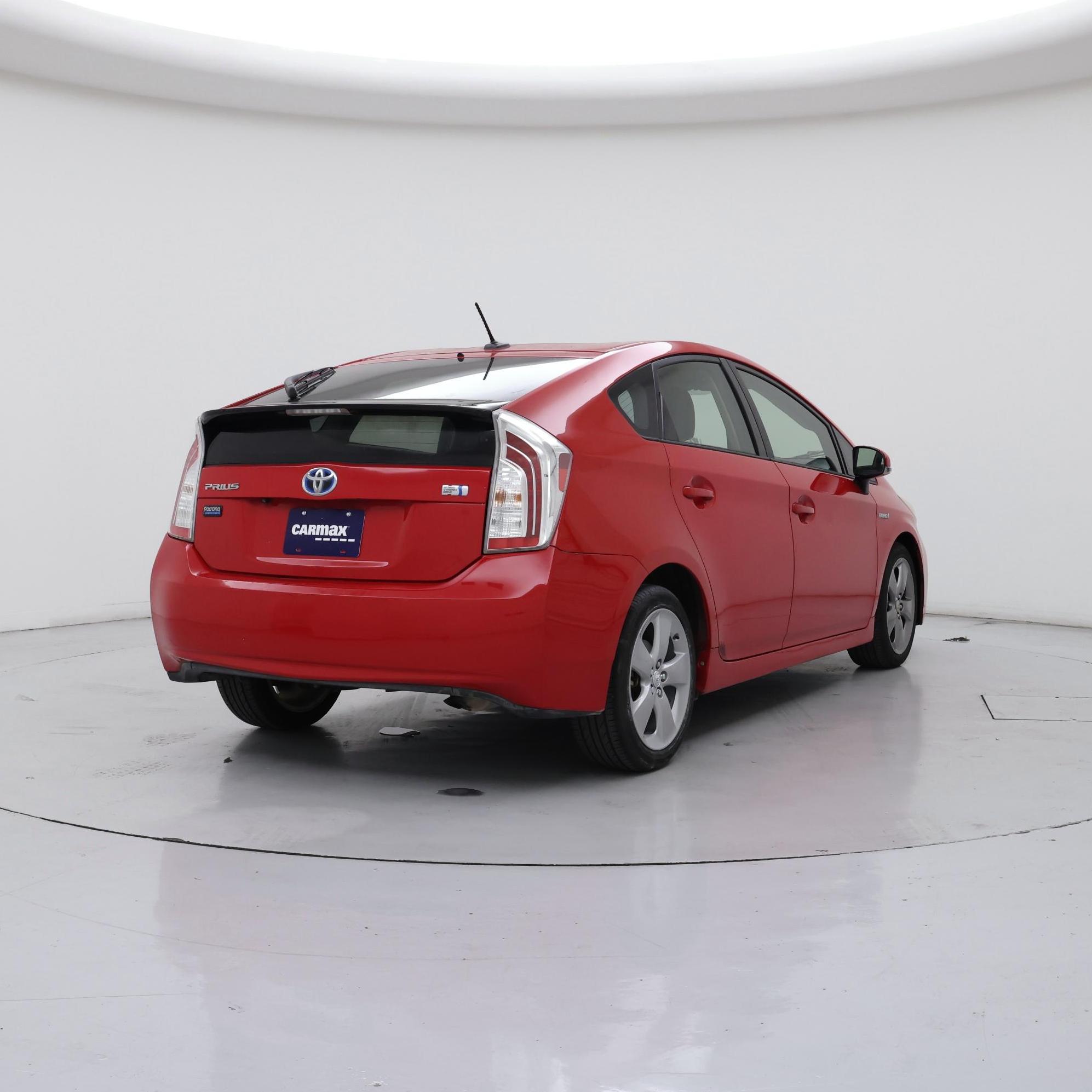 Thumbnail: 2015 Toyota Prius - 8