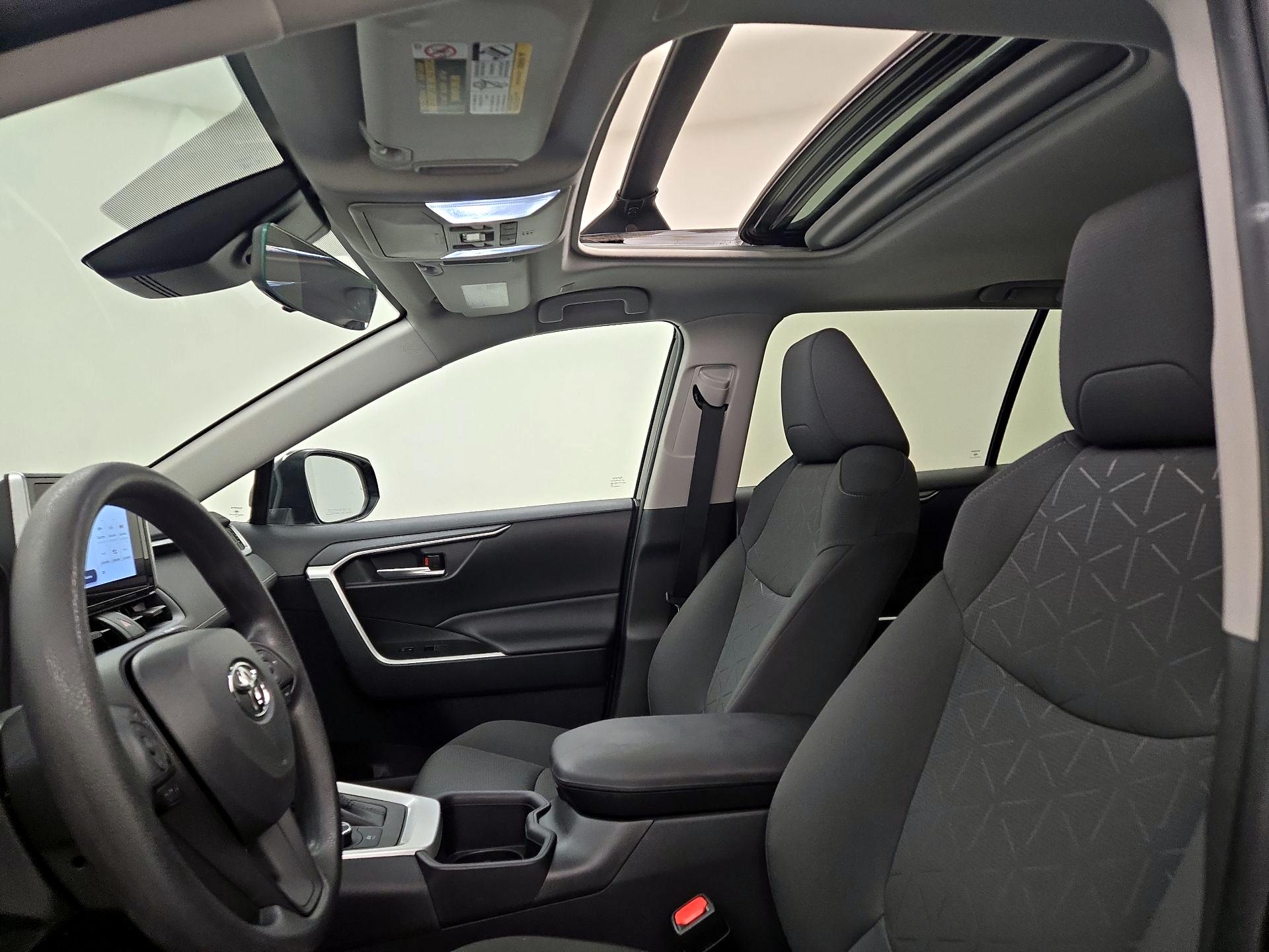 Thumbnail: 2024 Toyota RAV4 - 19