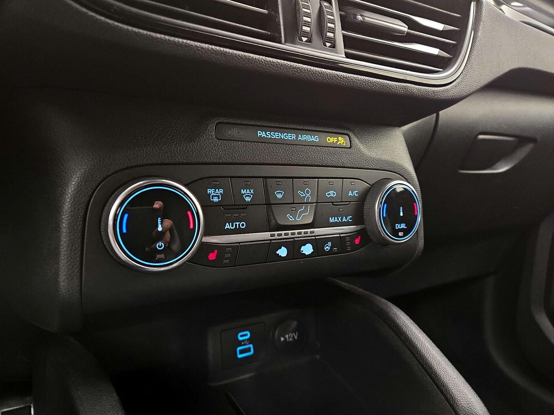 Thumbnail: 2023 Ford Escape - 16