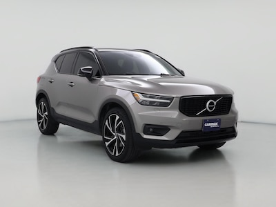 2022 Volvo XC40 T5 R-Design